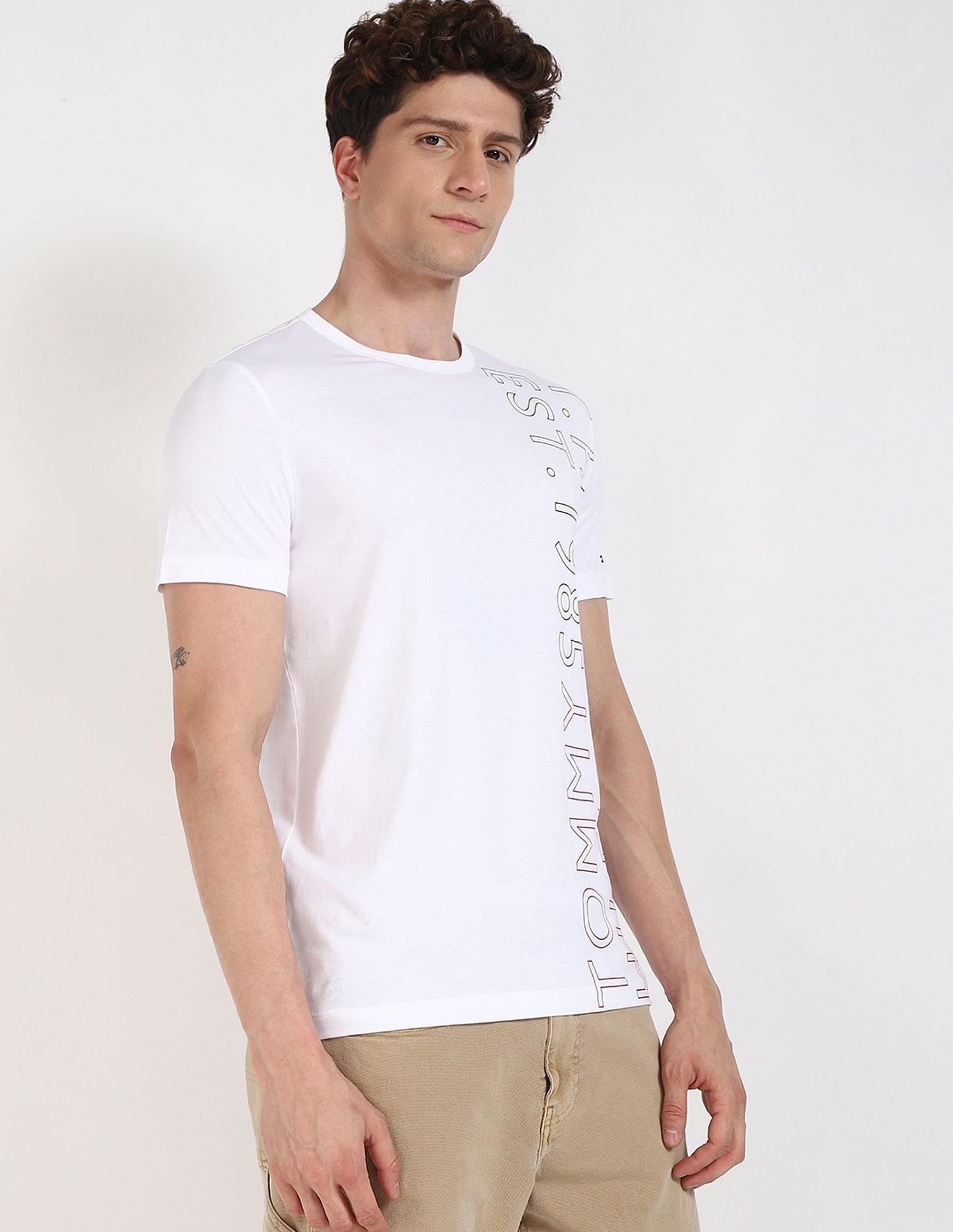 Tommy Hilfiger Logo Regular-Fit Cotton T-Shirt