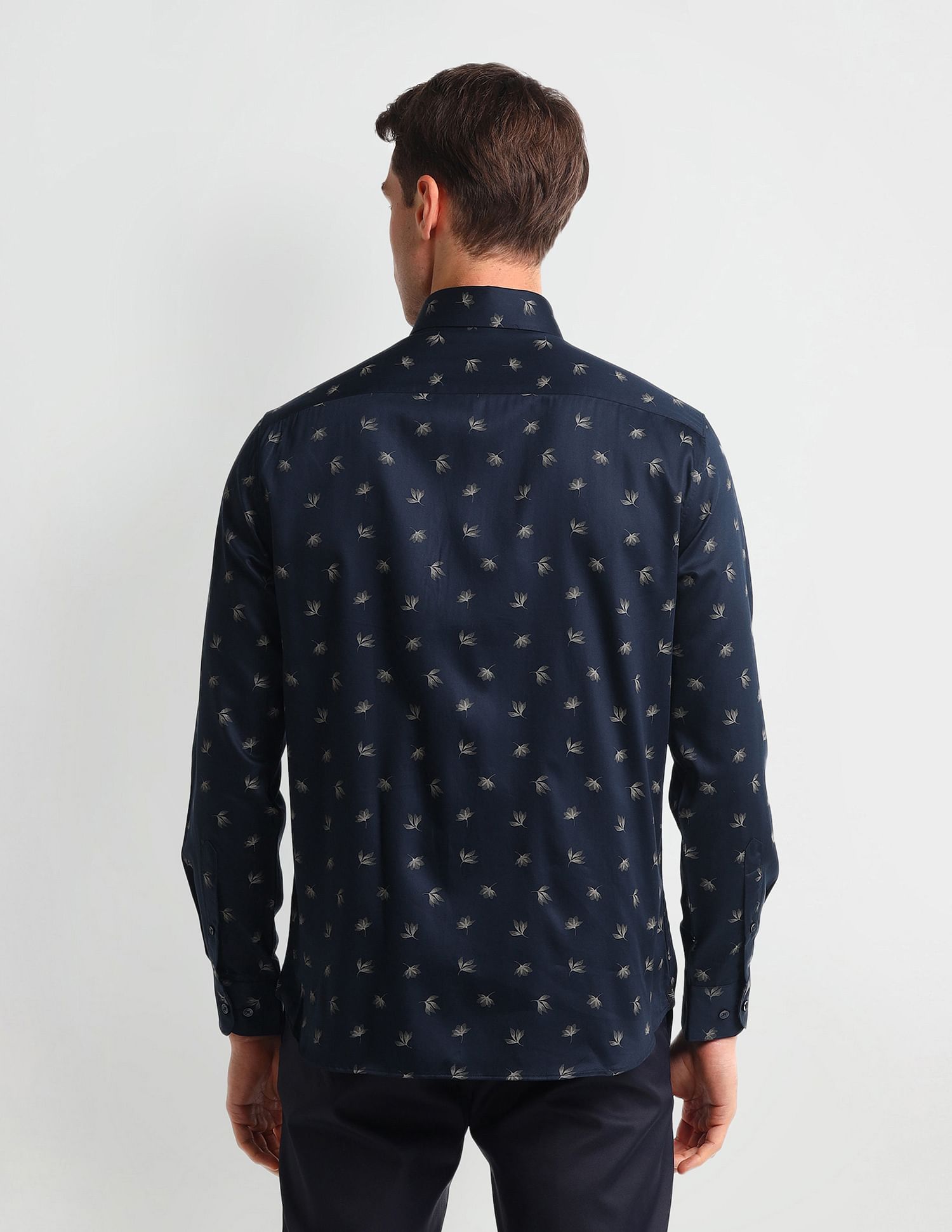 Arrow 1851 Tailored Fit Pure Cotton Shirt