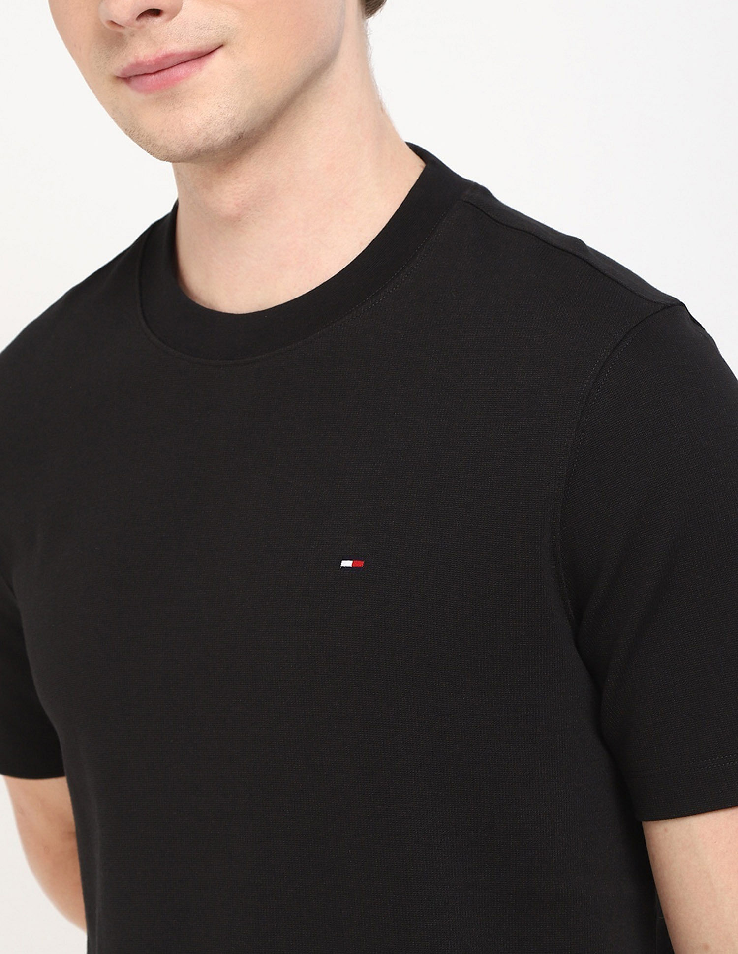 Tommy Hilfiger Solid Regular Fit-Fit Cotton T-Shirt