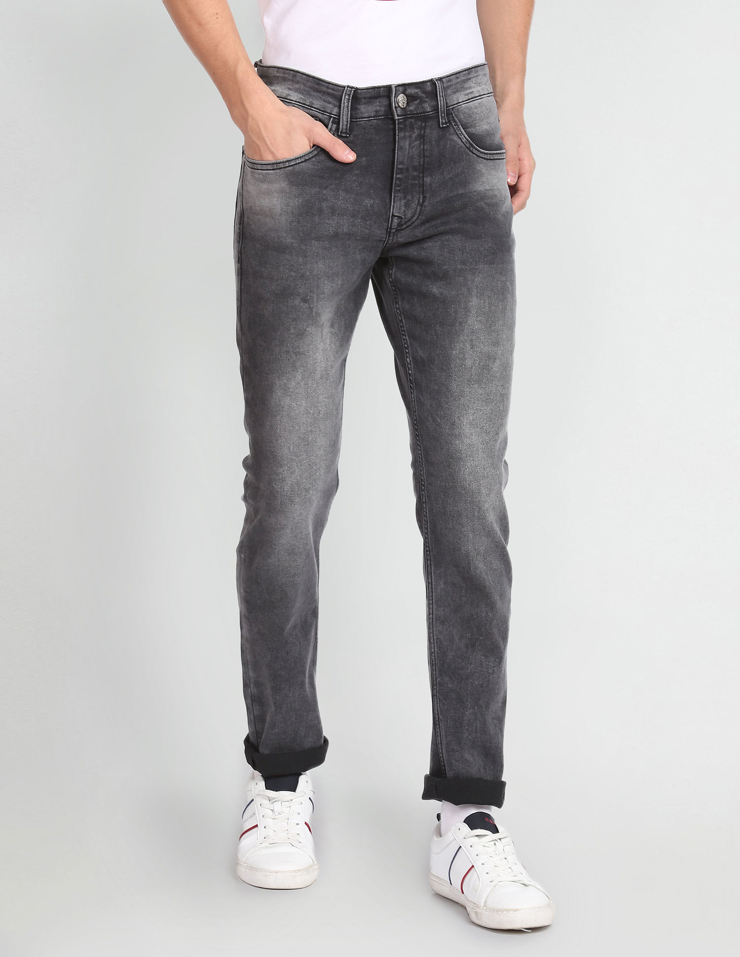 Buy Men Navy Dark Wash Slim Tapered Jeans Online  652210  Peter England