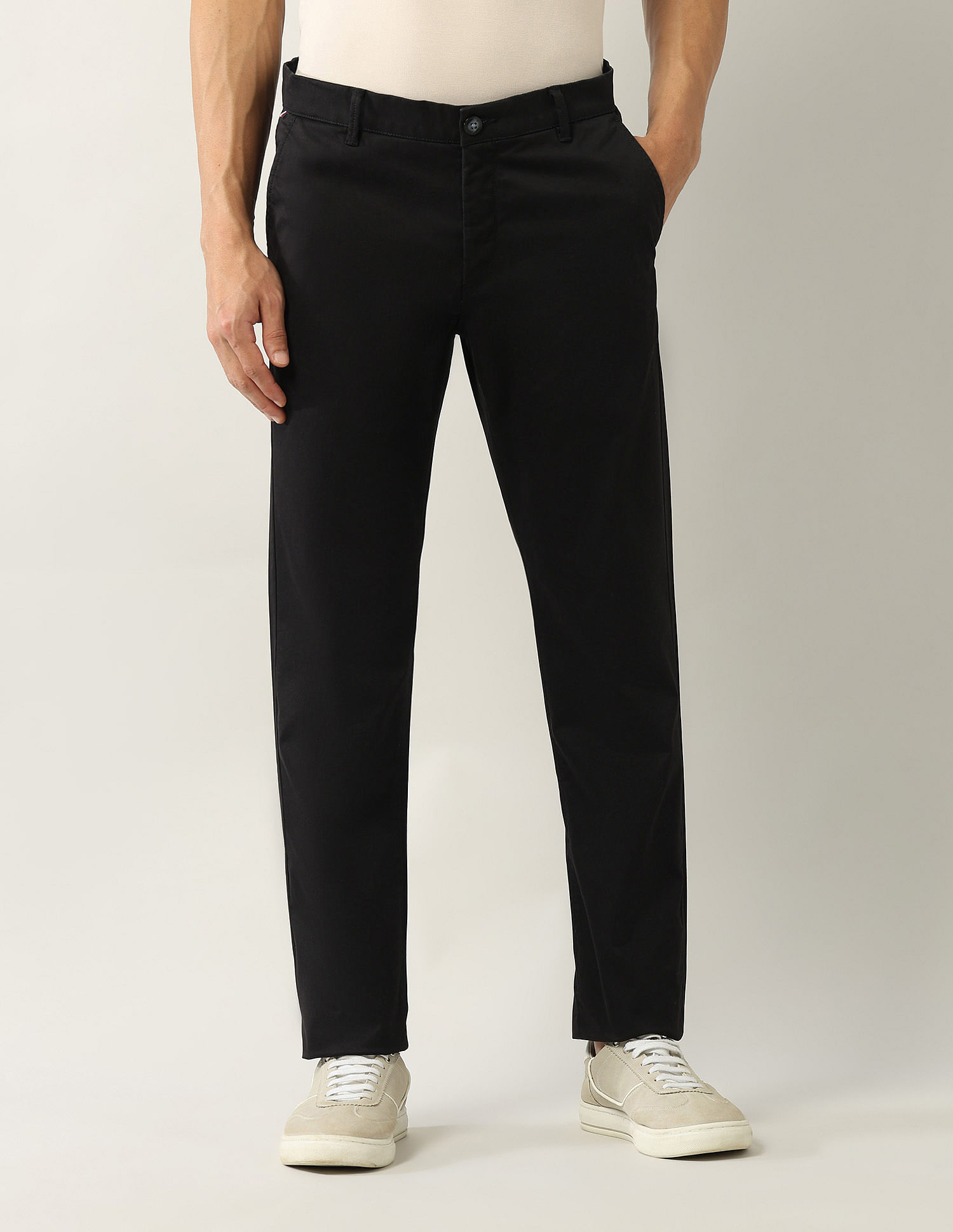 Arrow Sport Regular Fit Solid Mid Rise Trousers