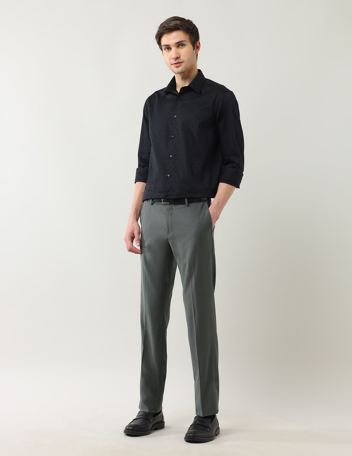 Arrow Regular Fit Solid Spring Sorbet Trousers