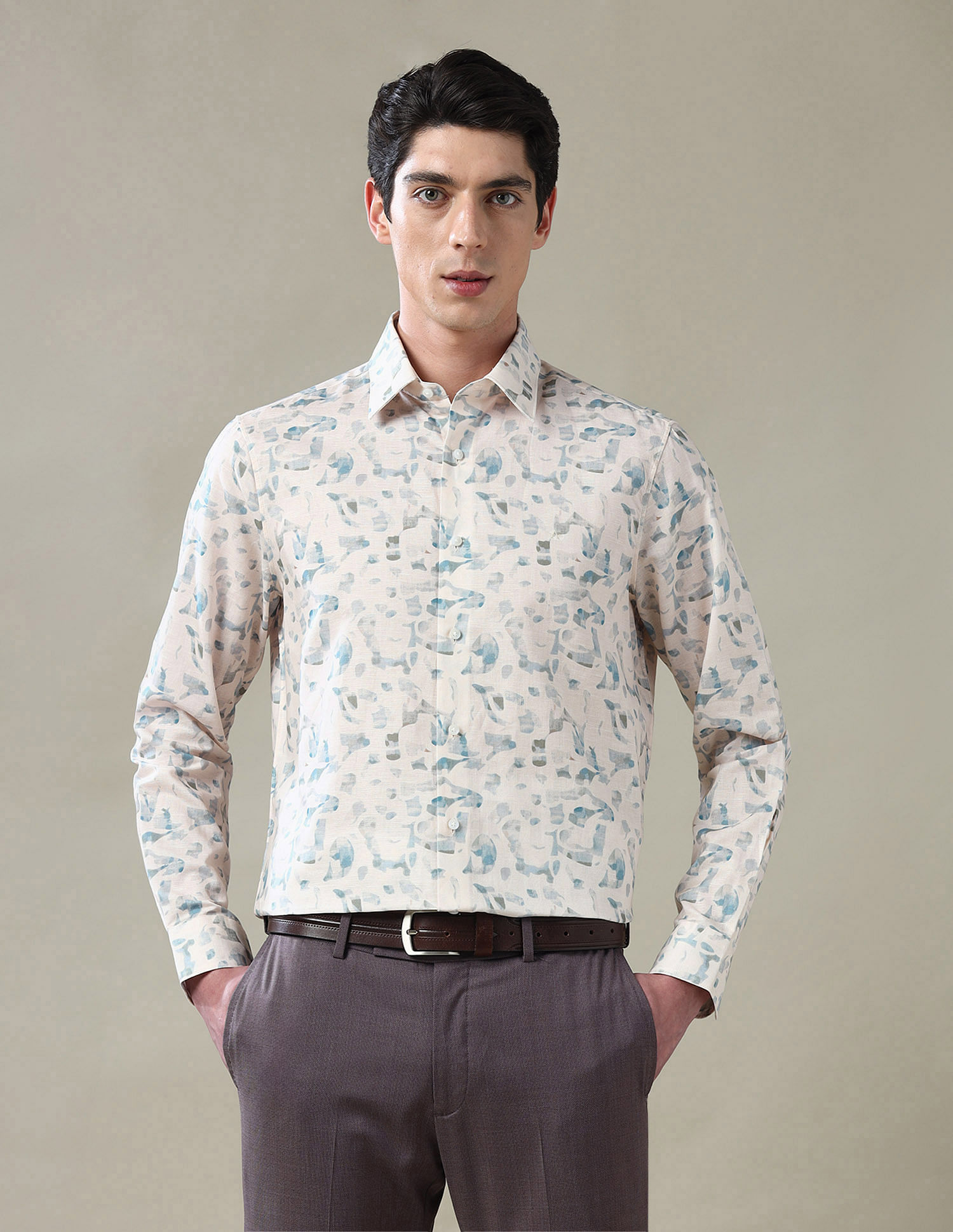 Arrow Tailored Fit 1851 Shirt