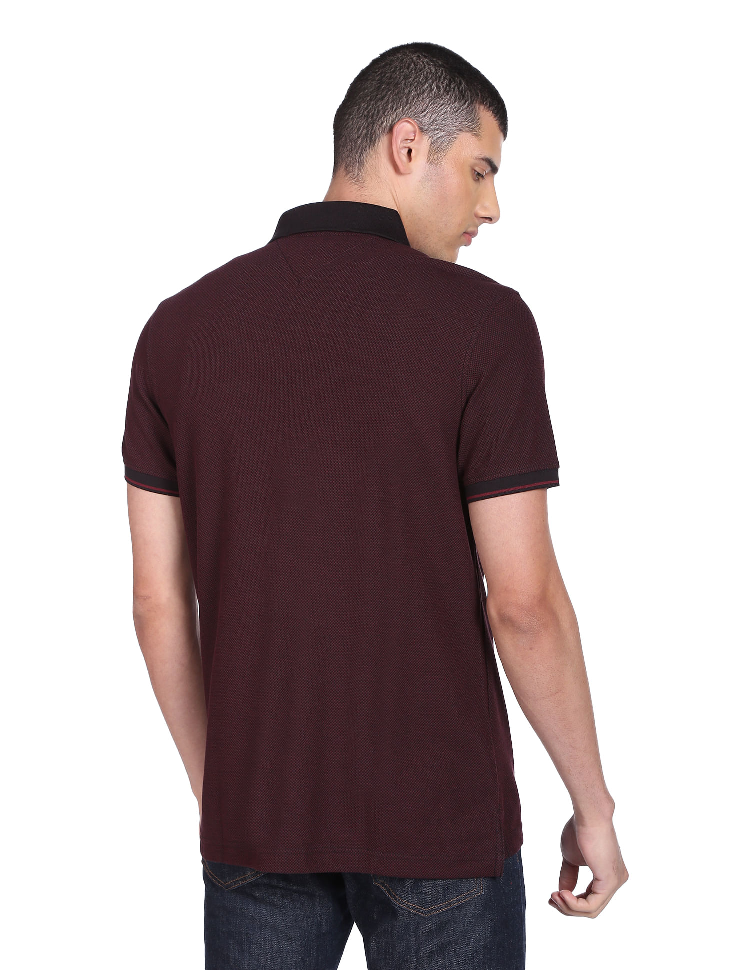 Buy Tommy Hilfiger Men Maroon And Black Two Tone Bubble Buy Tommy Hilfiger Men Maroon And Black Two Tone Bubble