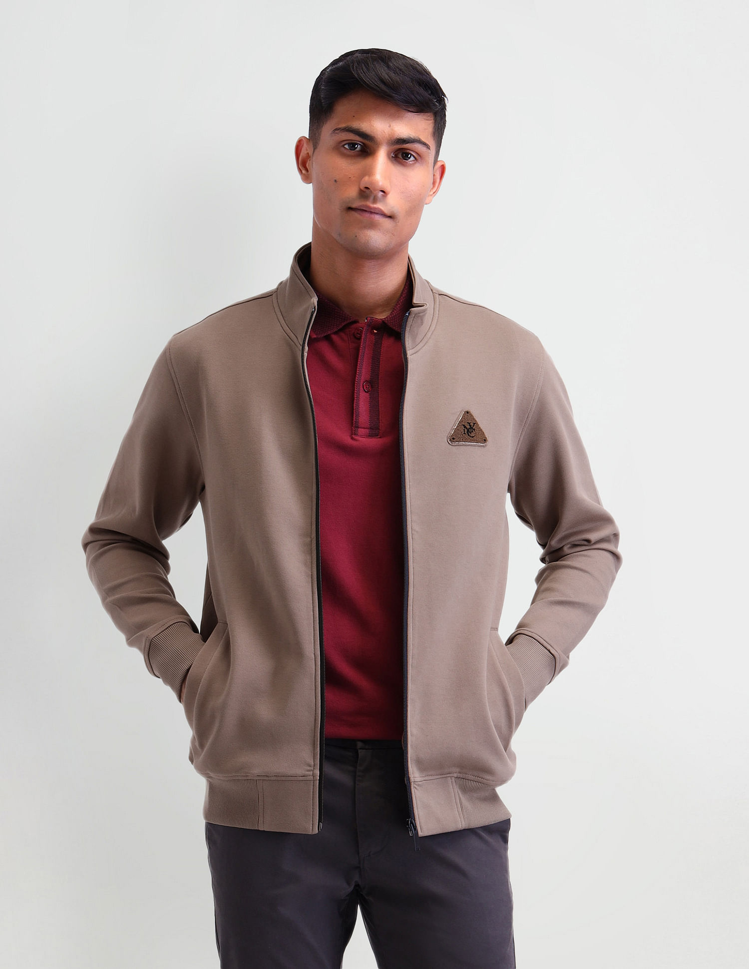 Arrow Newyork Solid Regular Fit Sweatshirt