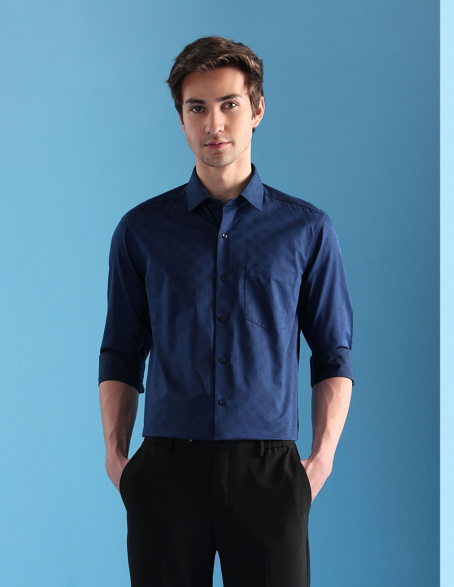 Arrow Manhattan Slim Fit Velocity 5 In 1 Shirt