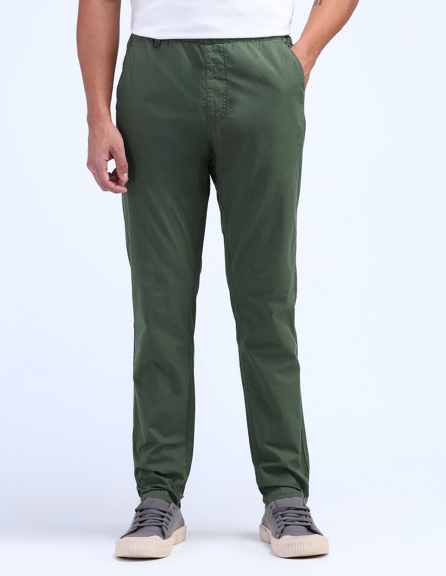 Flying Machine Relaxed Tapered Fit Mid Rise Trousers