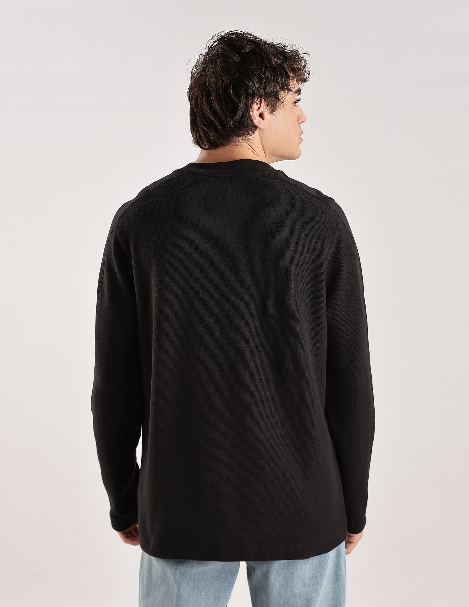 Calvin Klein Jeans Solid Relaxed-Fit Cotton T-Shirt