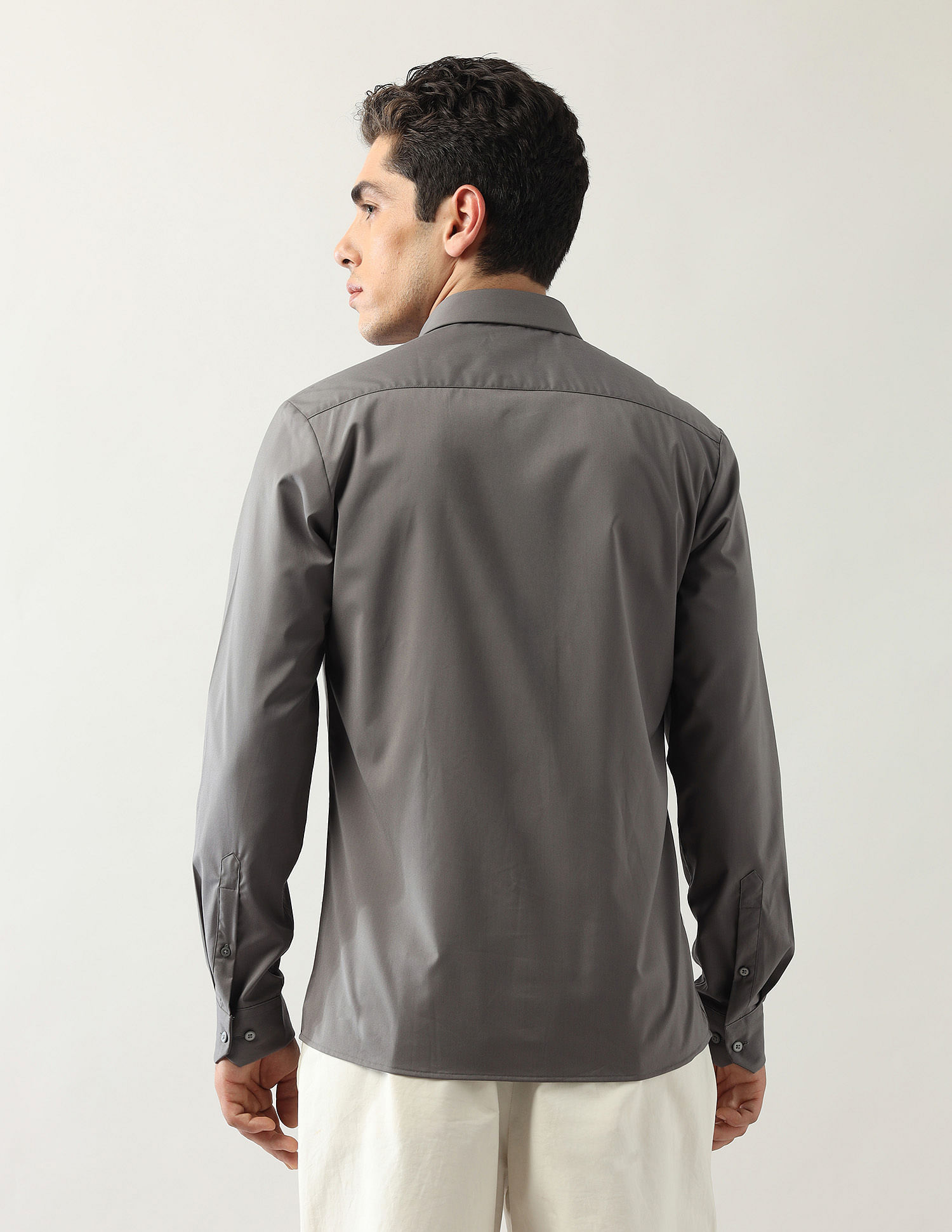 Arrow Newyork Textured Manhattan Slim Fit Shirt
