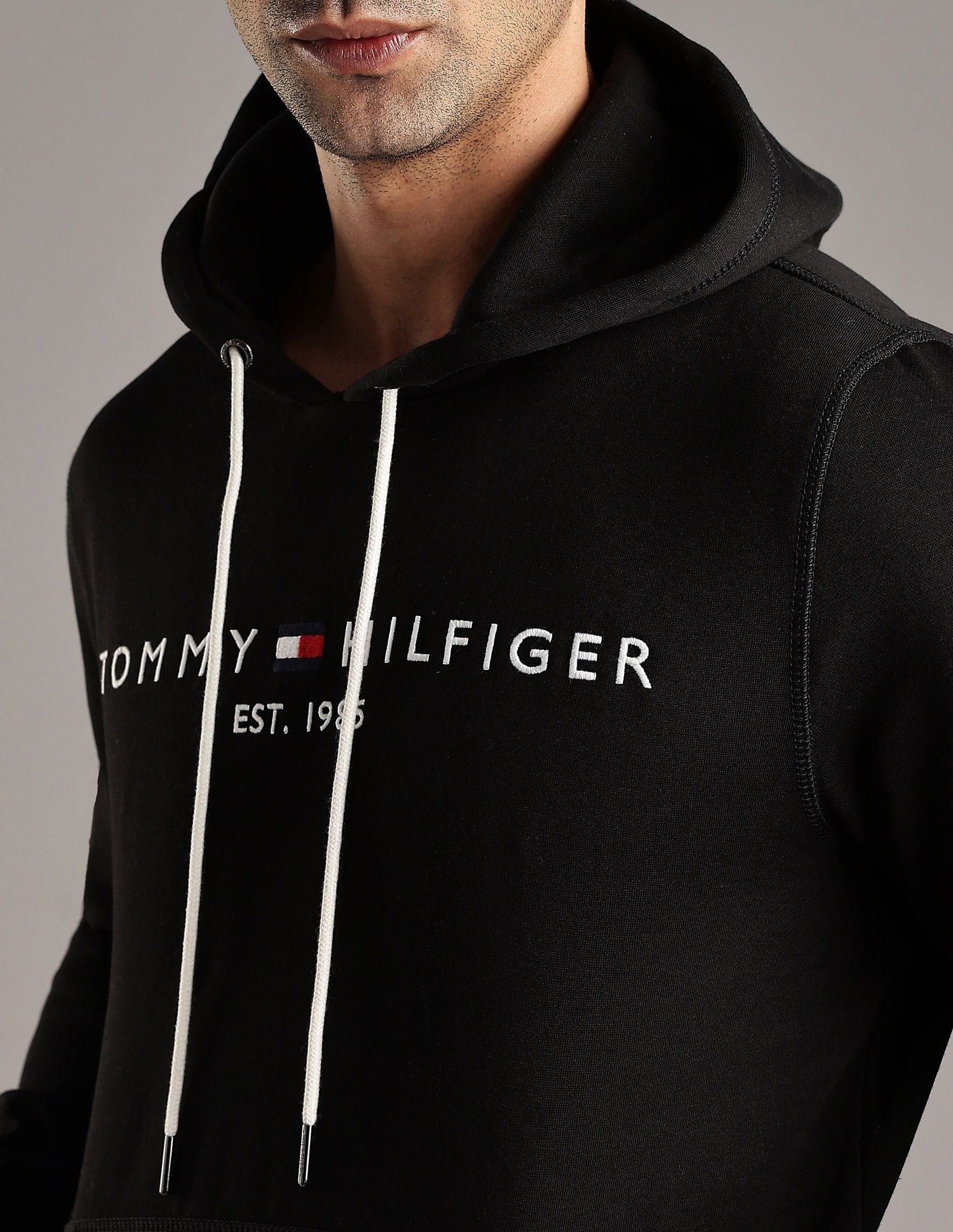 Tommy Hilfiger Embroidered Logo Regular-Fit Cotton Sweatshirt