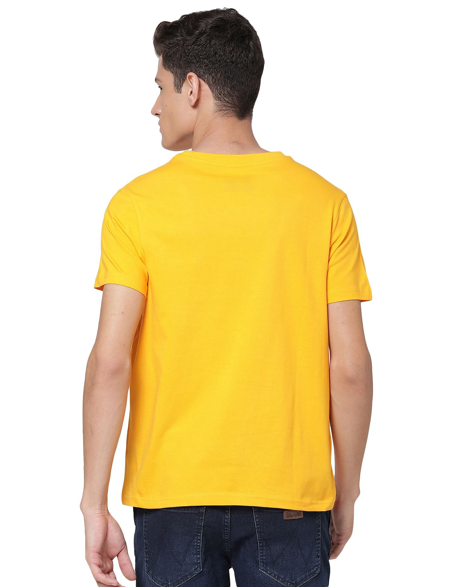 AD by Arvind Crew Neck Graphic Print T-Shirt