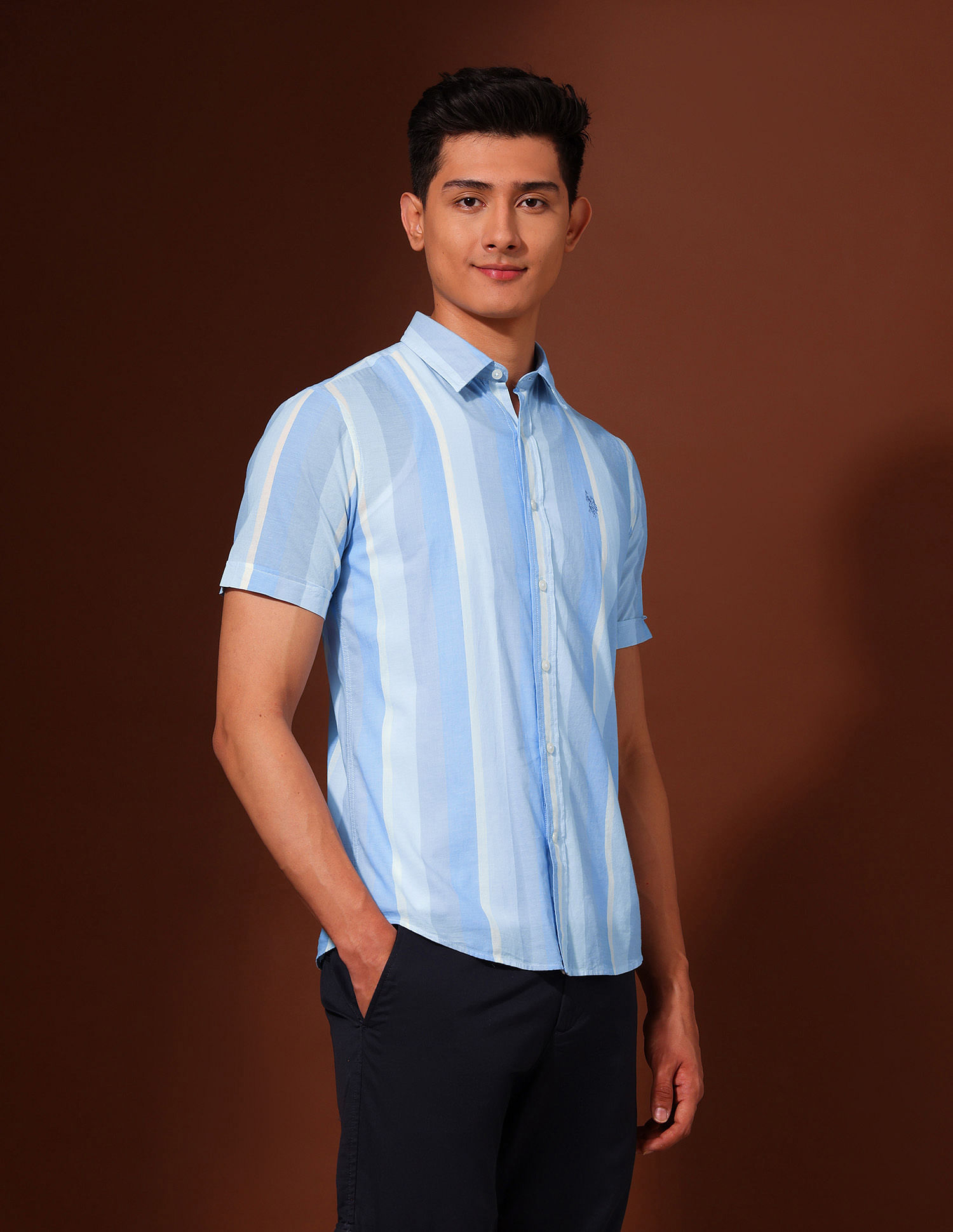 U.S. Polo Assn. Vertical Striped Tailored Fit Shirt