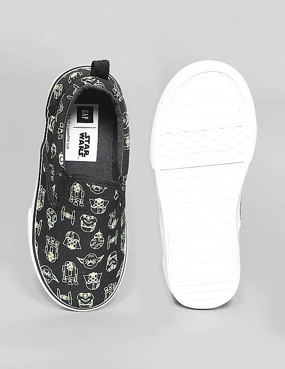 Buy GAP Boys Black Star Wars Slip On Shoes NNNOW