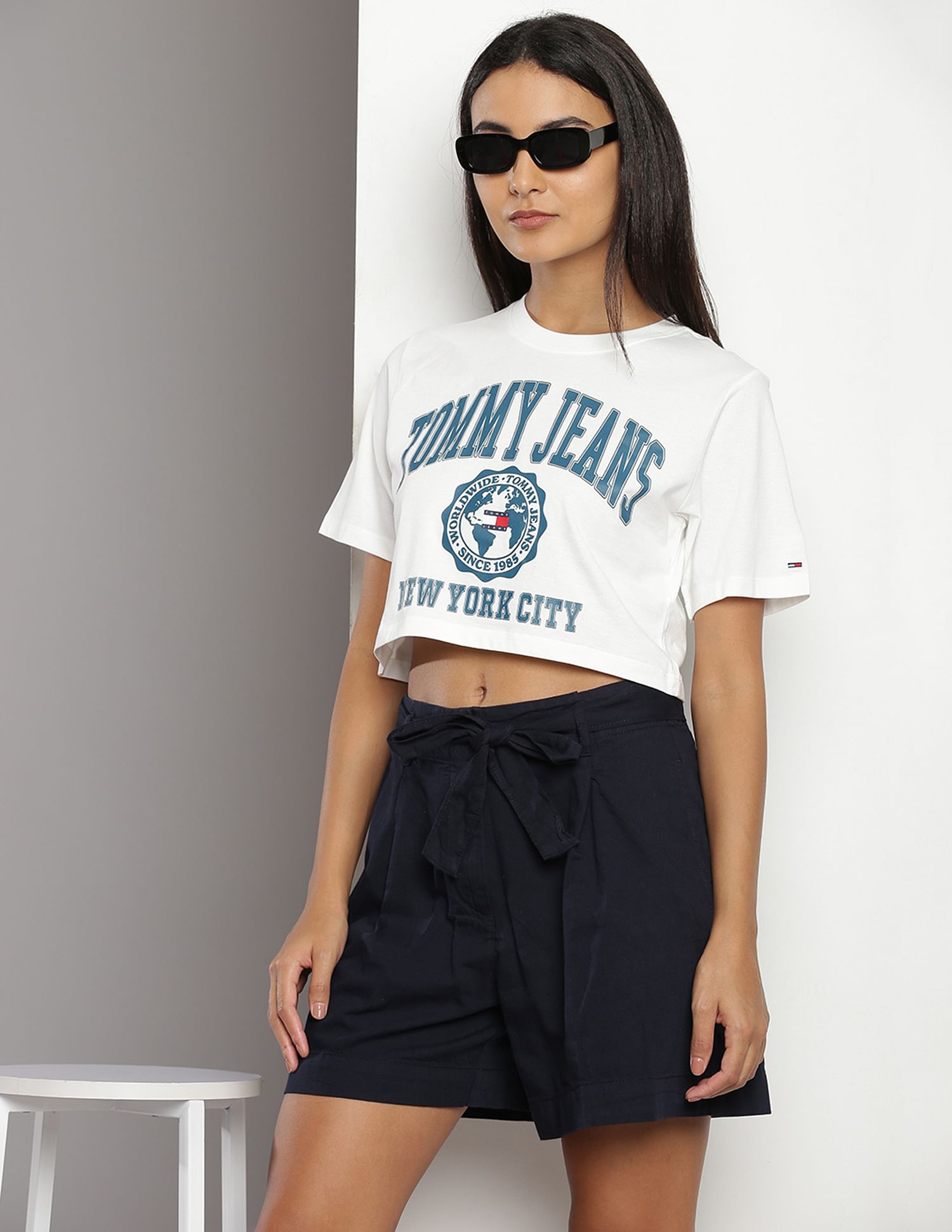 Buy Tommy Hilfiger College Logo Super Crop T Shirt NNNOW