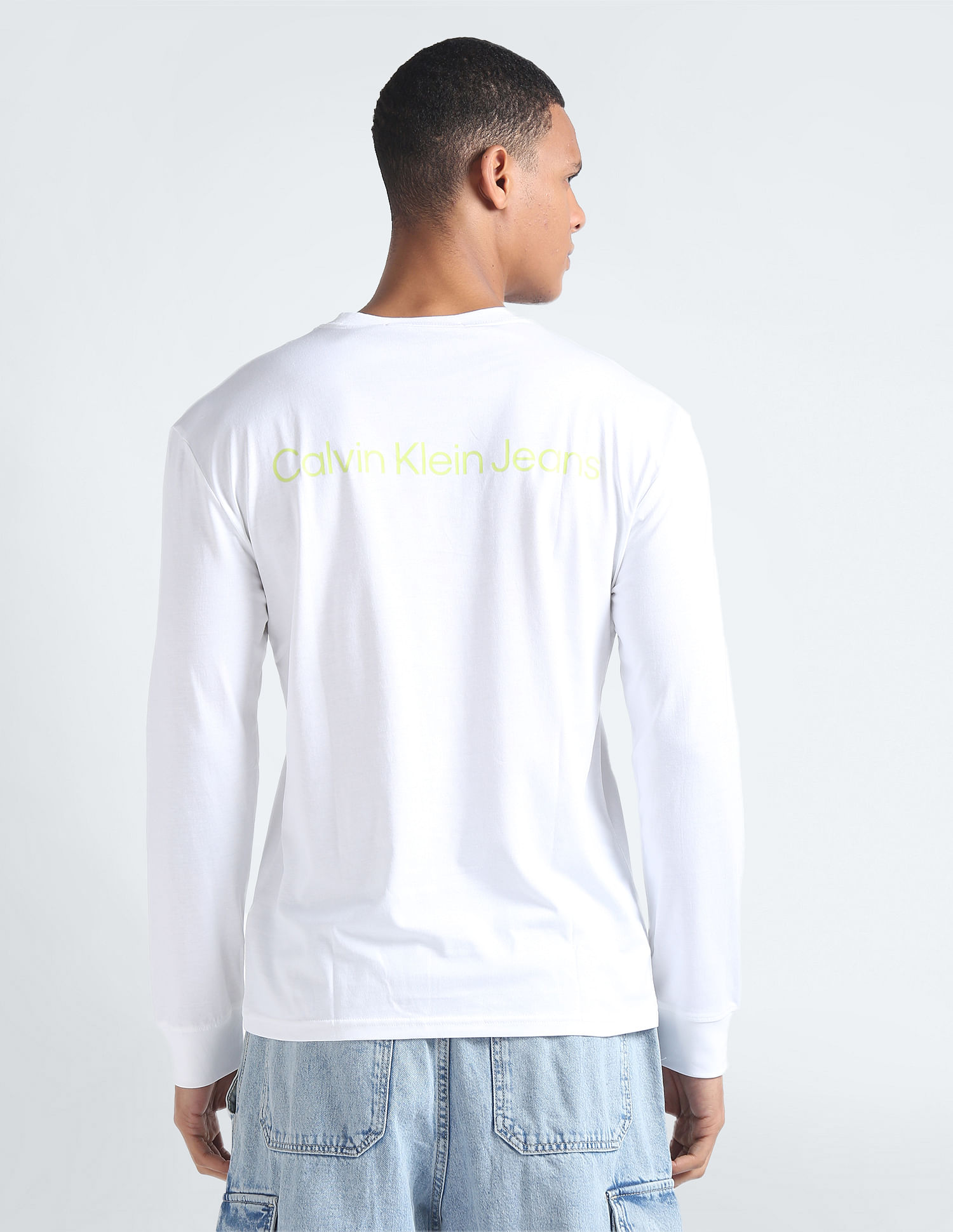 【CK JEAN】RELAX FIT INSTITUTIONAL LOGO LONG SLEEVE T-SHIRT Buy Calvin Klein Jeans Institutional Graphic Long Sleeve T