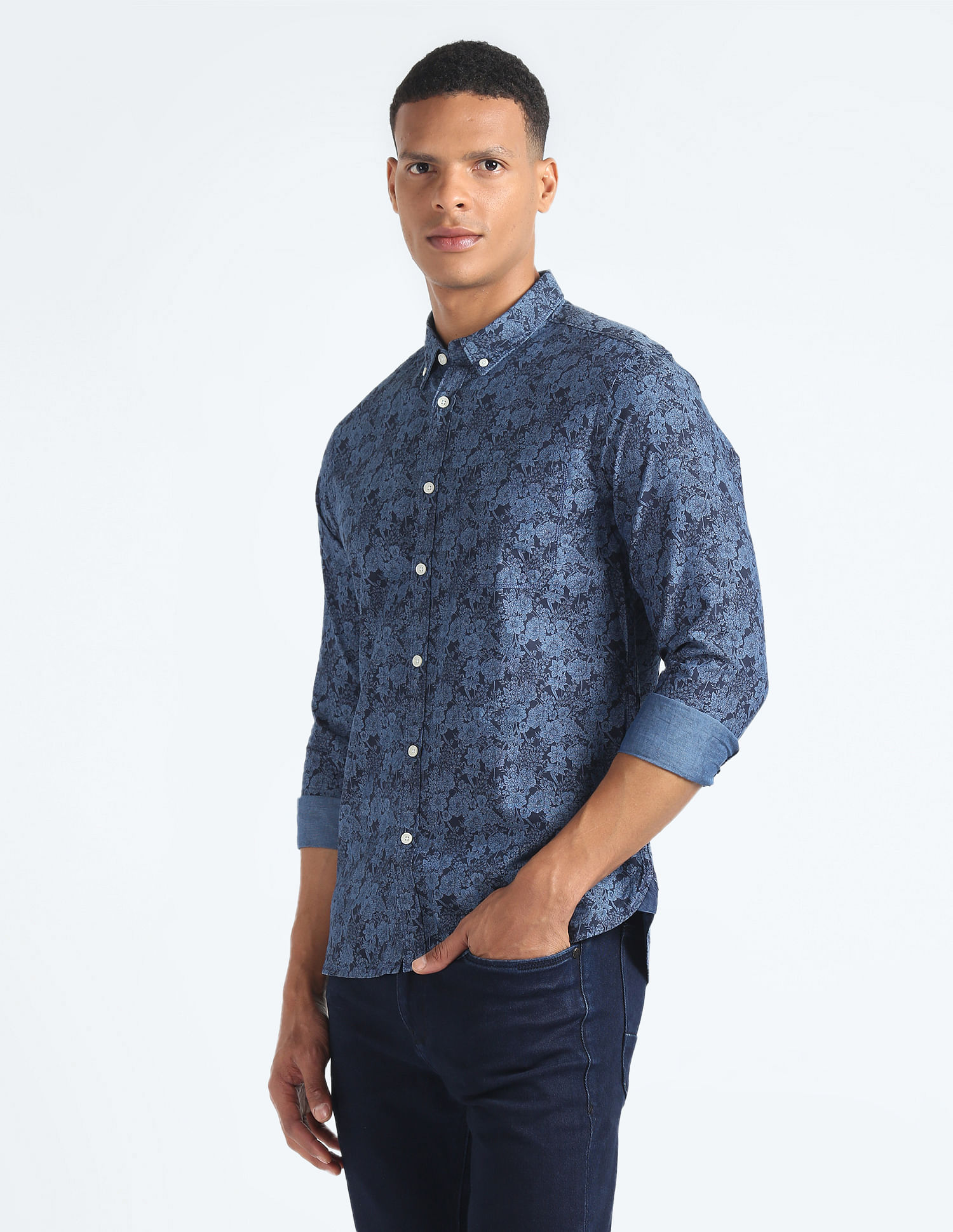 Flying Machine Button-Down Collar Floral Shirt