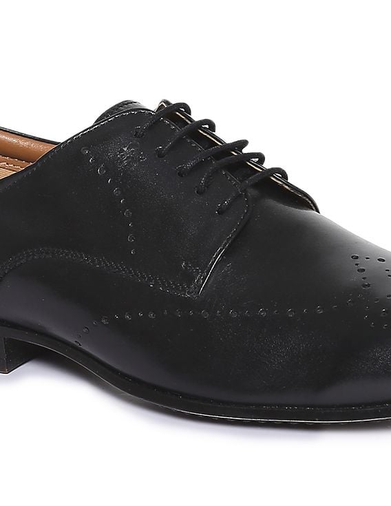 Buy Arrow Men Black Round Toe Leather Bentley Derby Shoes - NNNOW.com