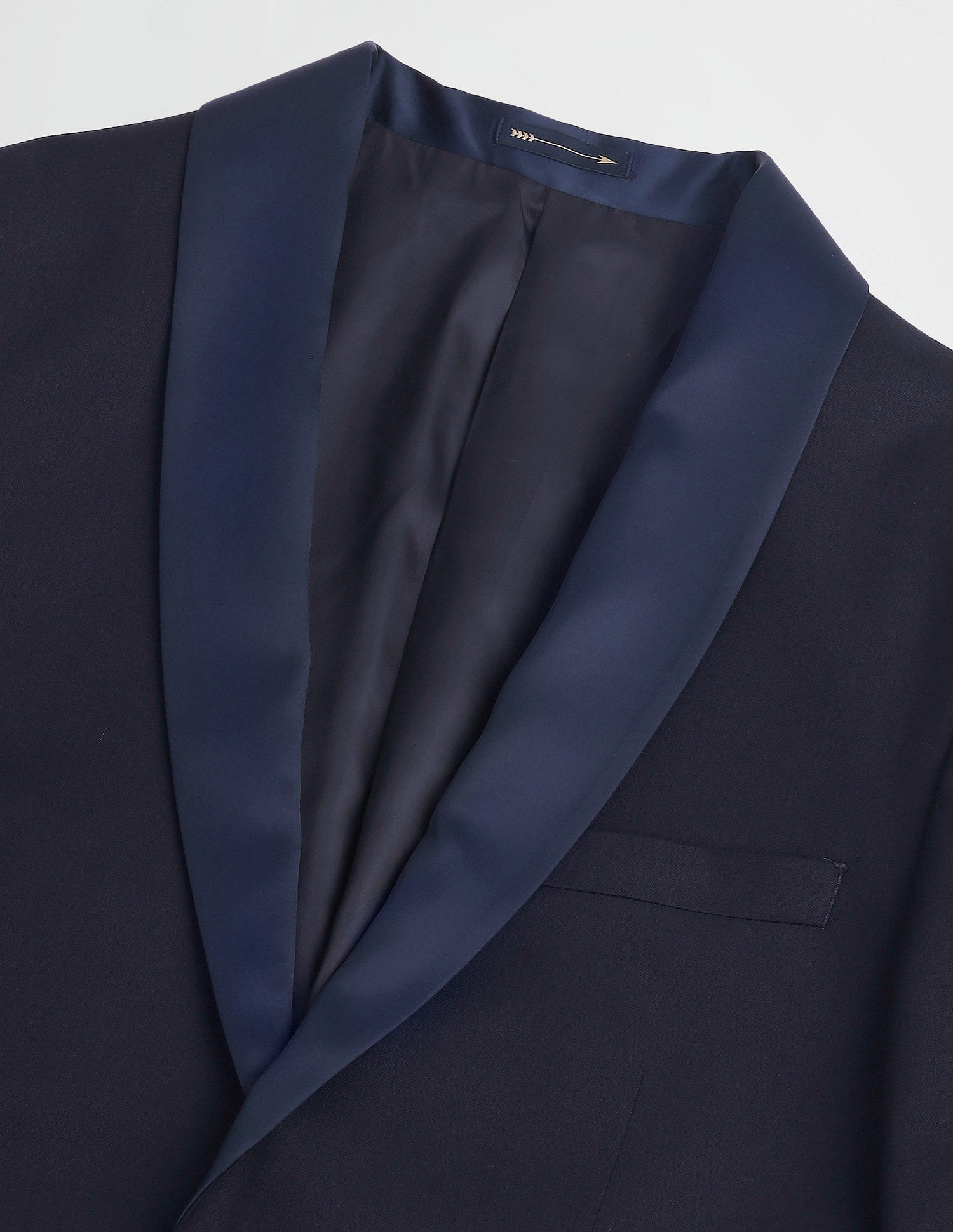 Arrow Shawl Collar Two Piece Suit