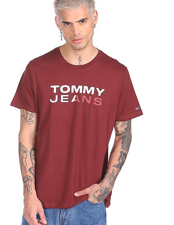 tommy hilfiger maroon t shirt