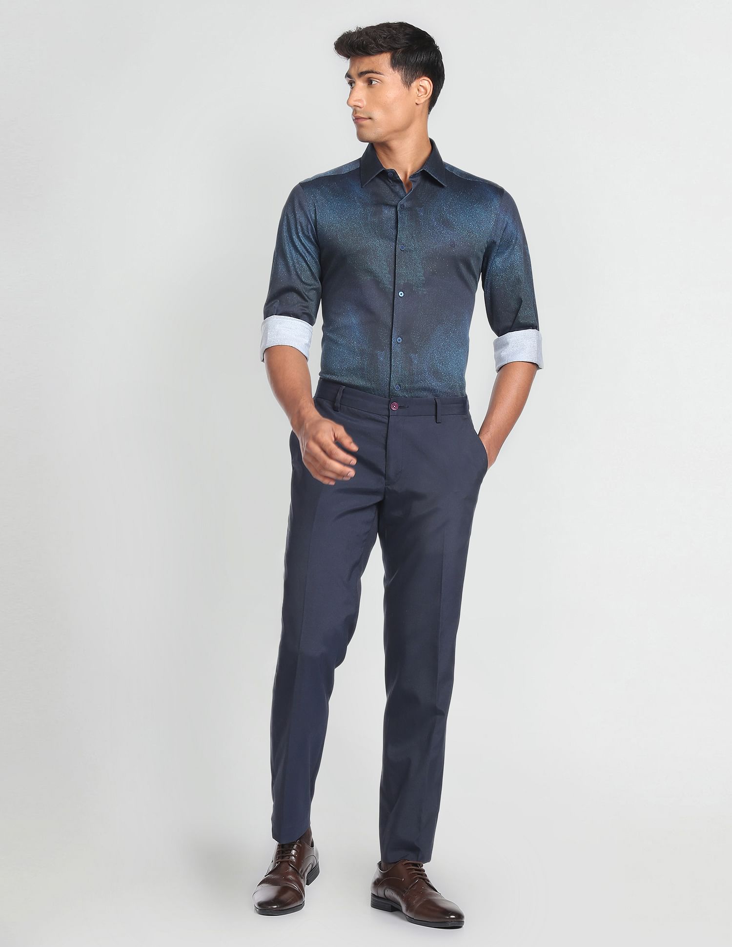 Arrow Newyork Cutaway Collar Abstract Formal Shirt