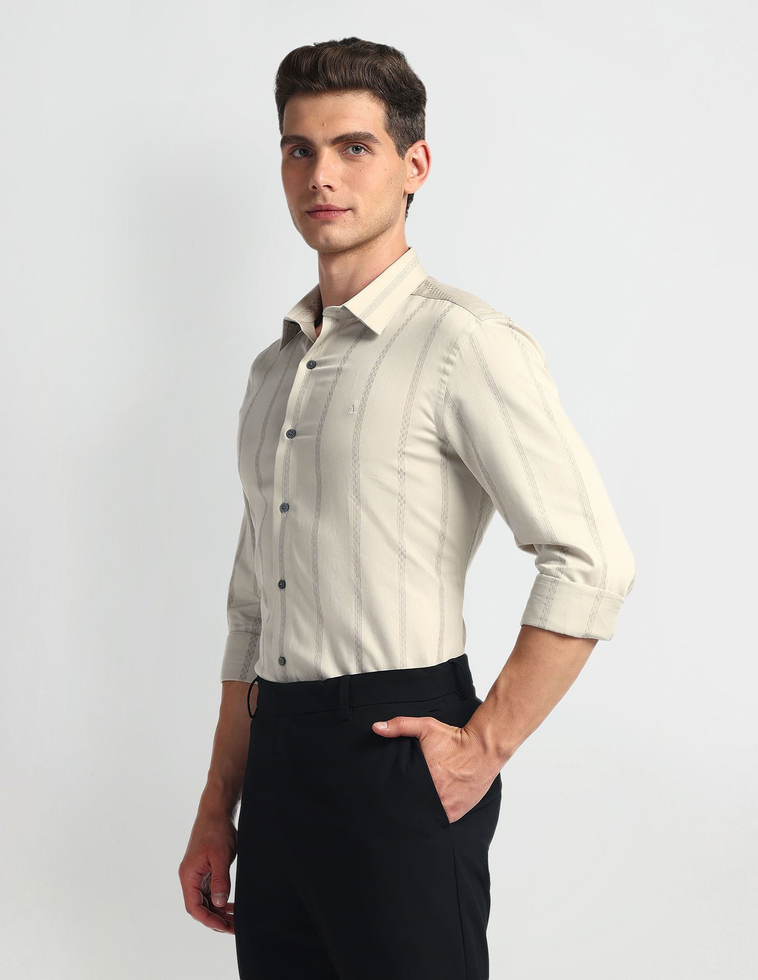 Arrow Newyork Vertical Stripe Slim Fit Shirt