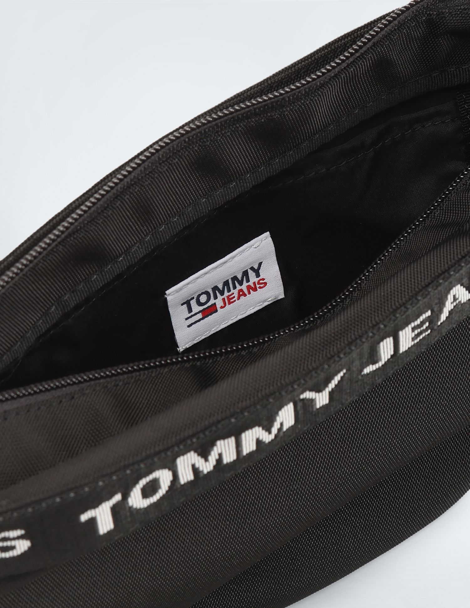 Tommy jeans cool discount city crossbody bag