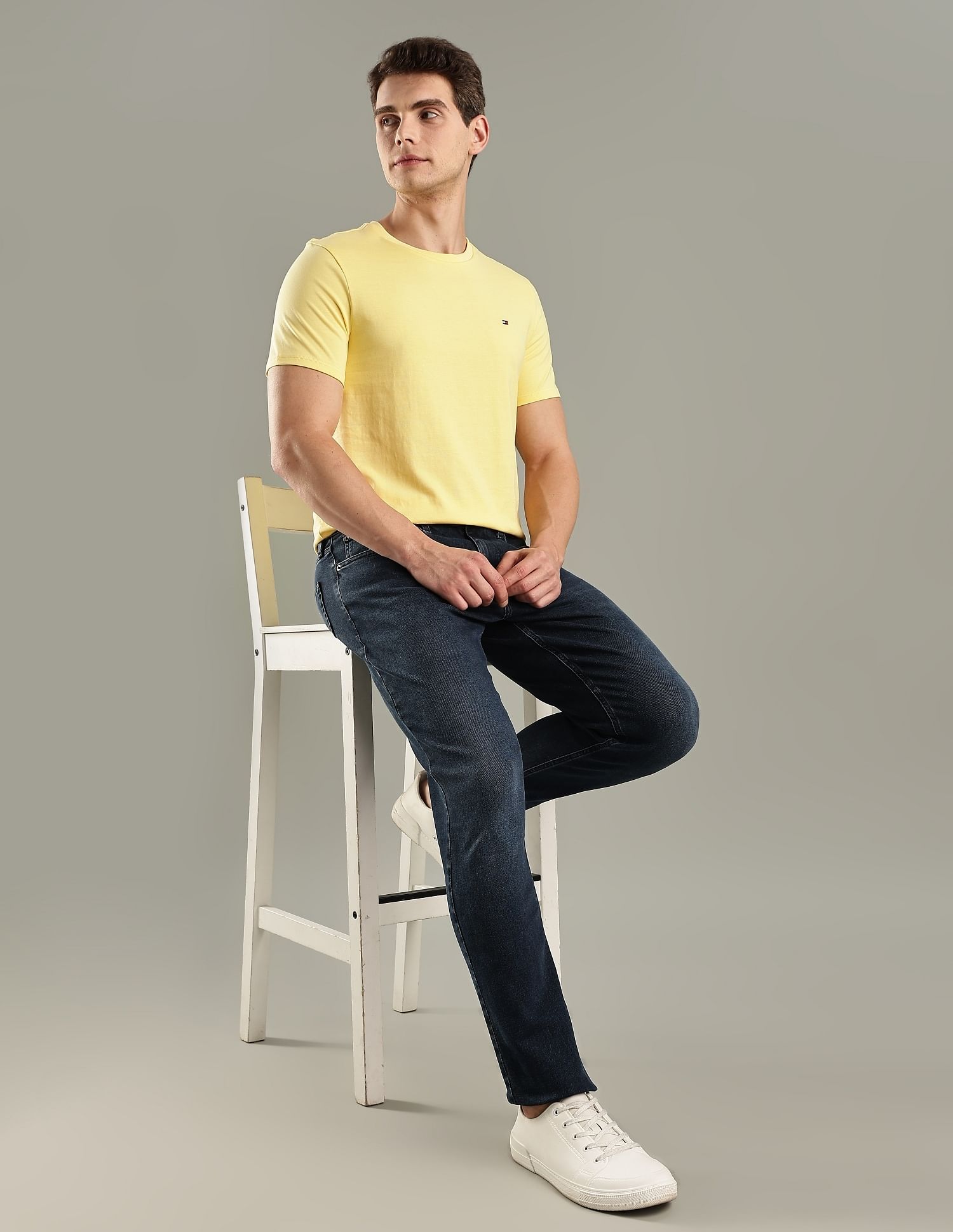 Tommy Hilfiger Light-Wash Slim-Fit Low Rise Jeans
