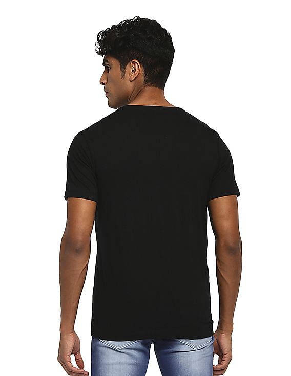 slim fit black t shirt