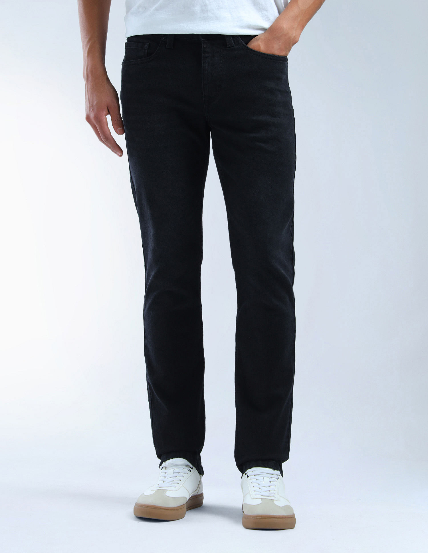 Flying Machine Mid Rise Freddie Slim Straight Fit Jeans