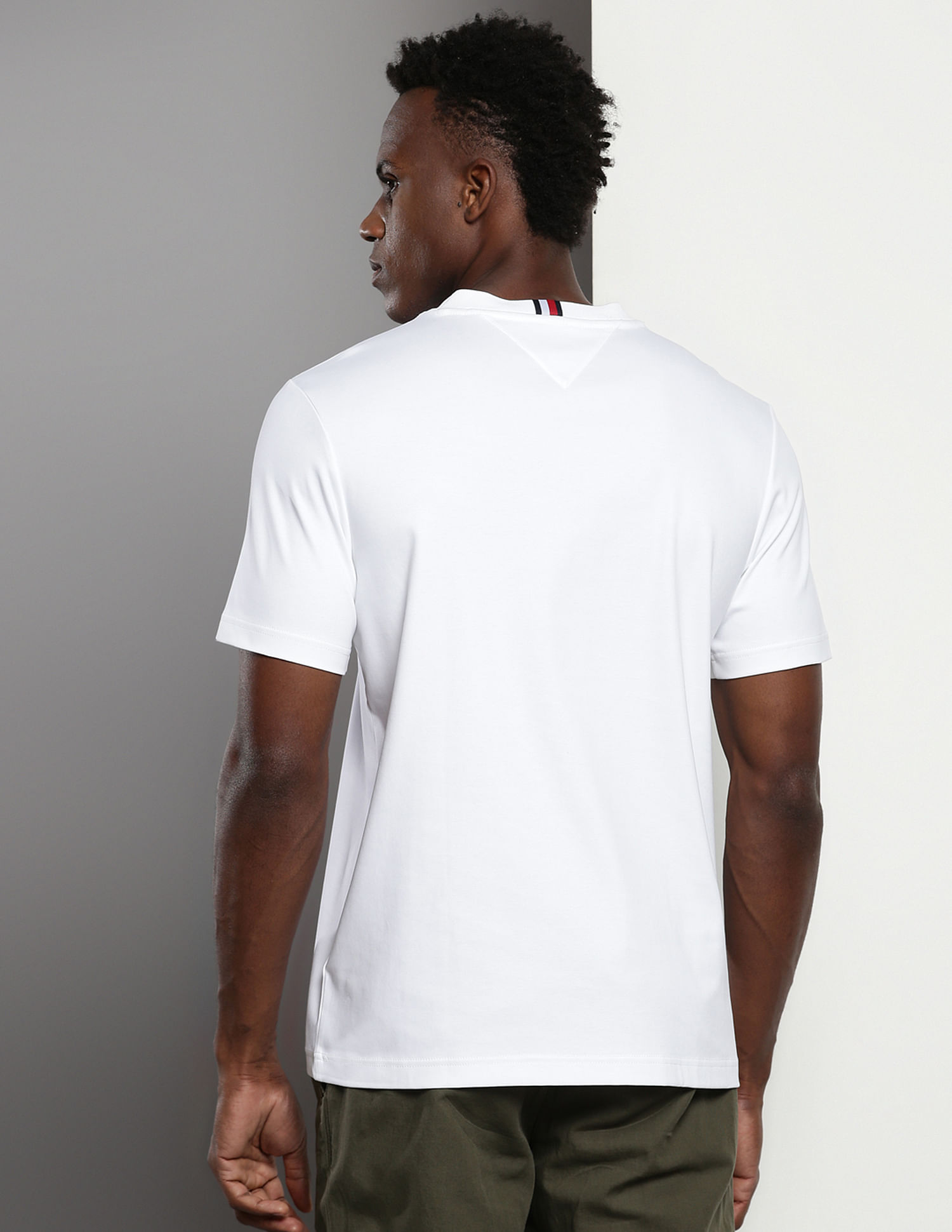 Tommy Hilfiger Sustainable Embroidered Laurel T-Shirt