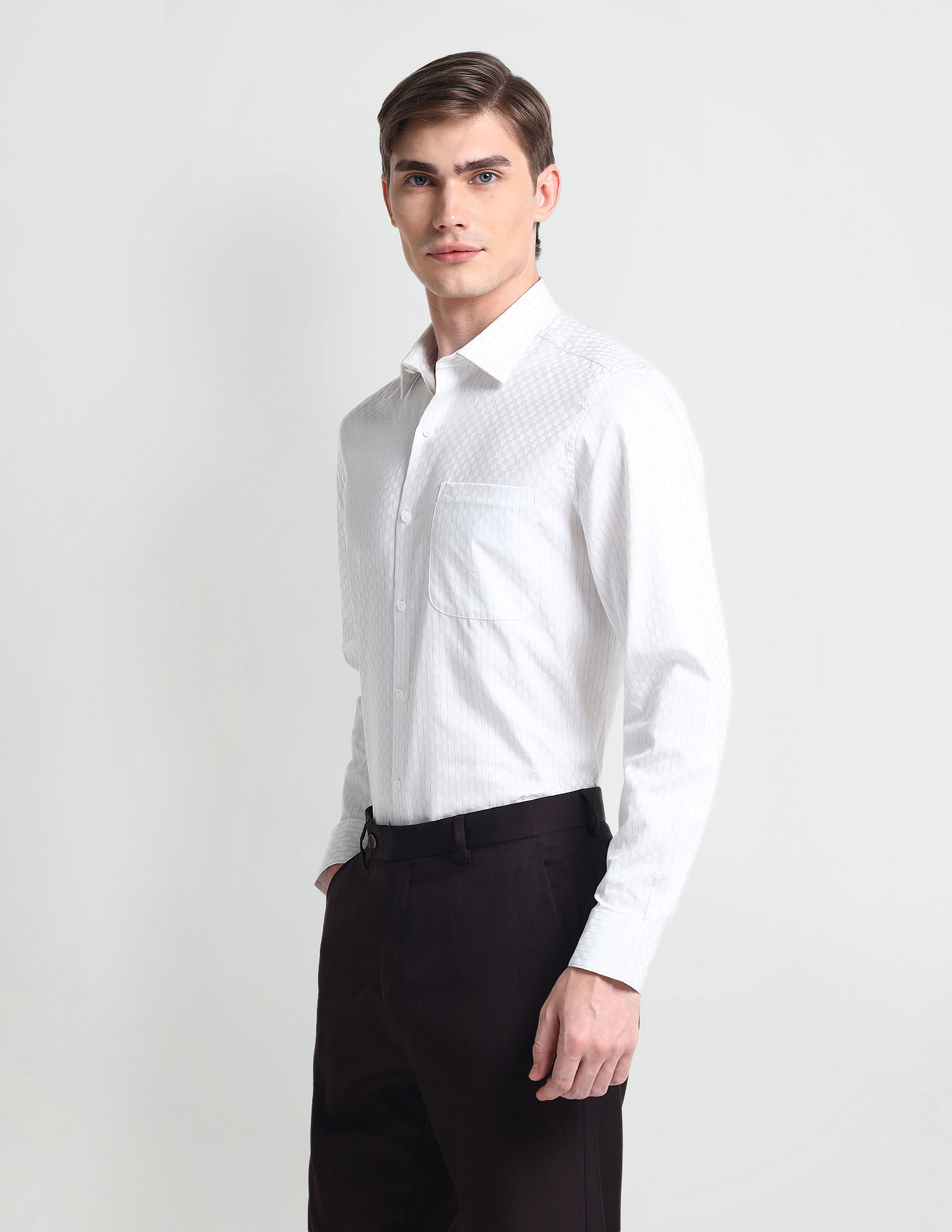 Arrow Vertical Stripe Tencel Shirt