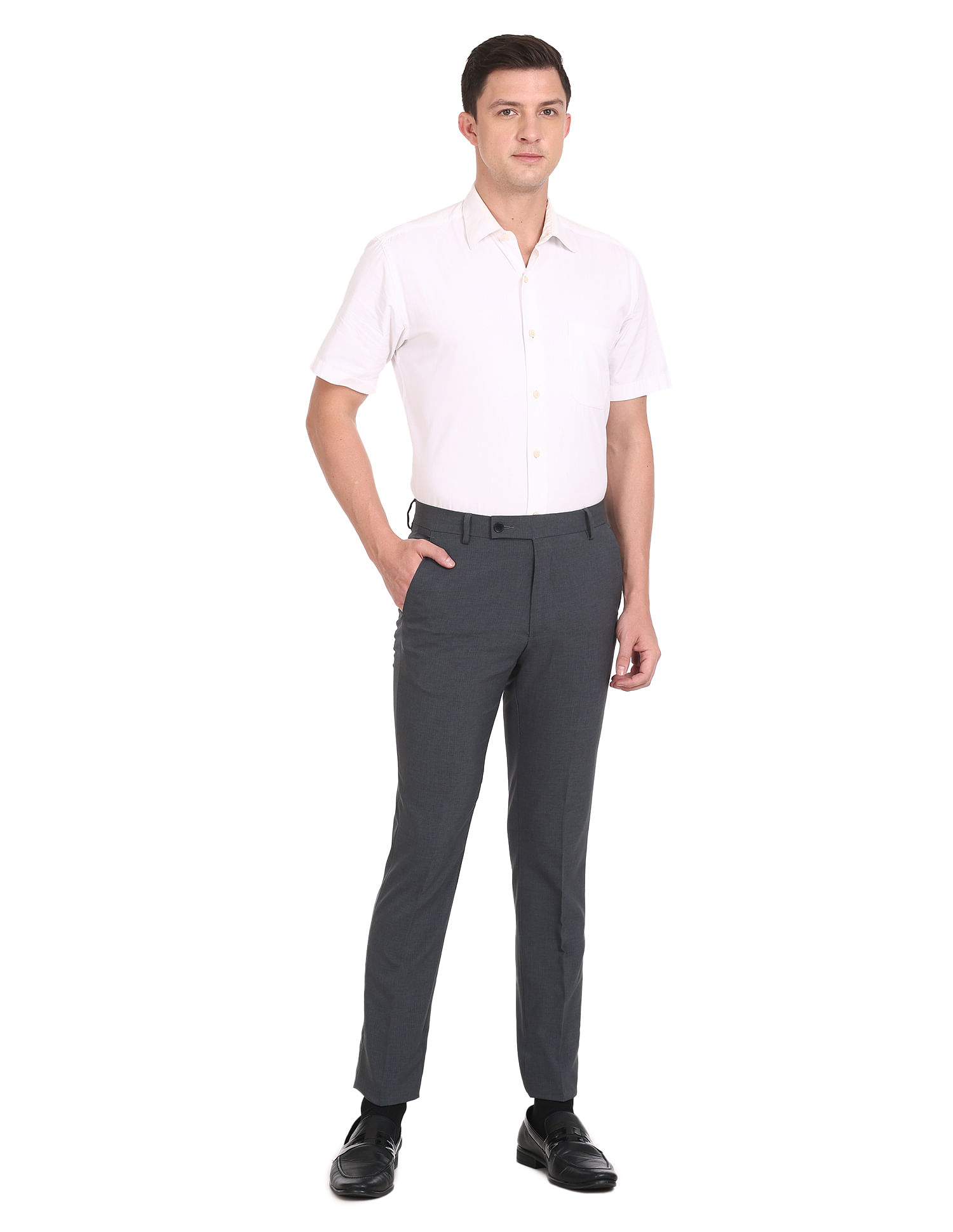 Classic Polo Men's 100% Cotton Moderate Fit Solid Beige Color Trouser
