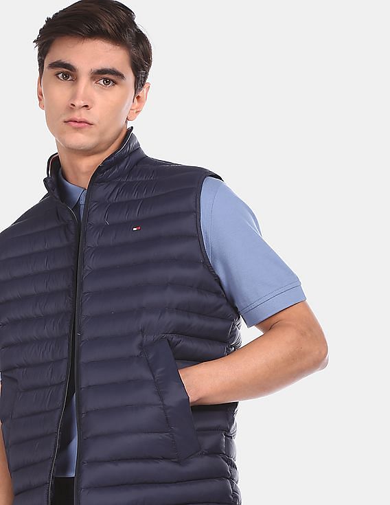 Tommy Hilfiger Men Blue Core Sleeveless Quilted Down Jacket - NNNOW.com