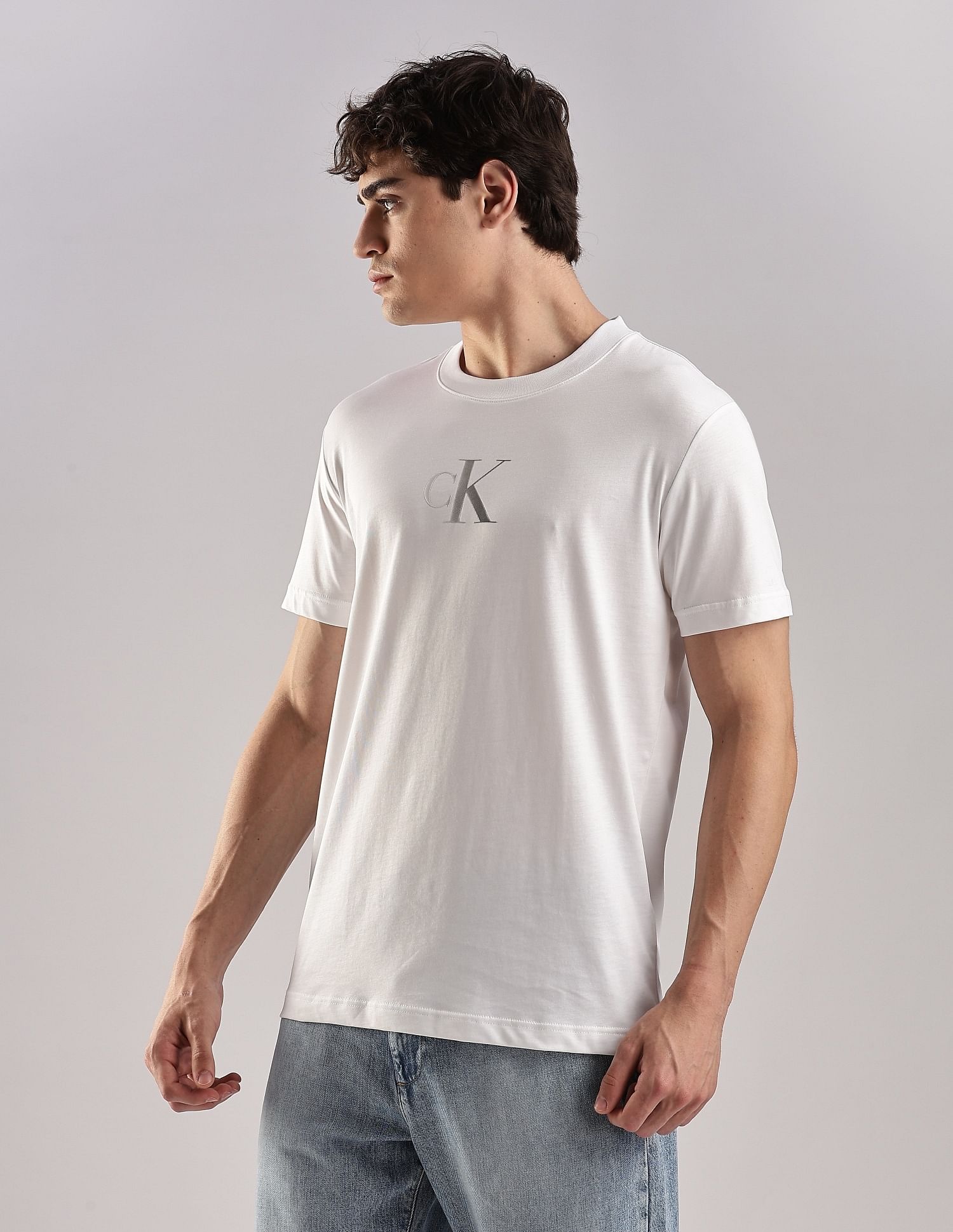 Calvin Klein Jeans Logo Regular-Fit Cotton T Shirt