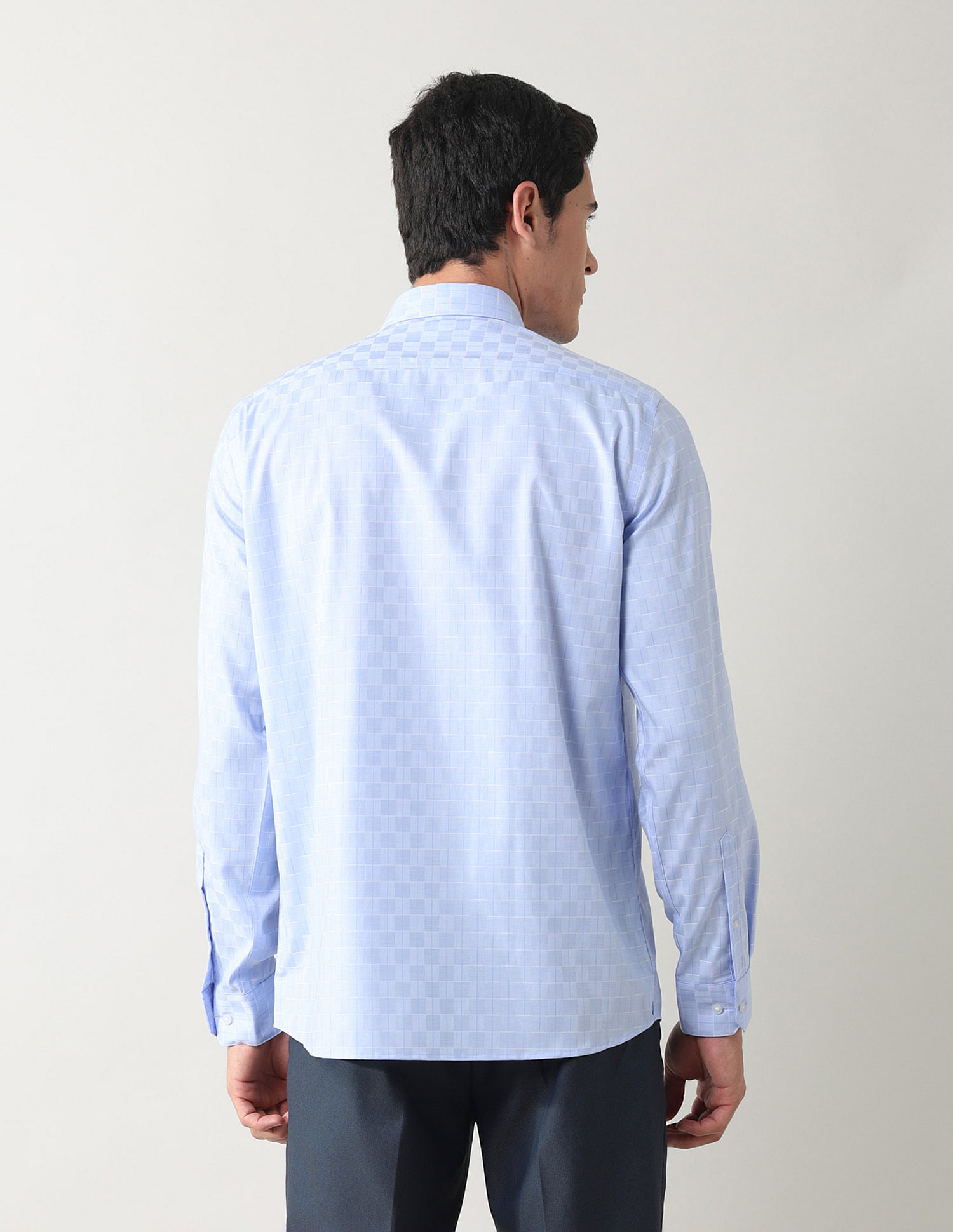 Arrow Manhattan Slim Fit Autopress Flx Shirt