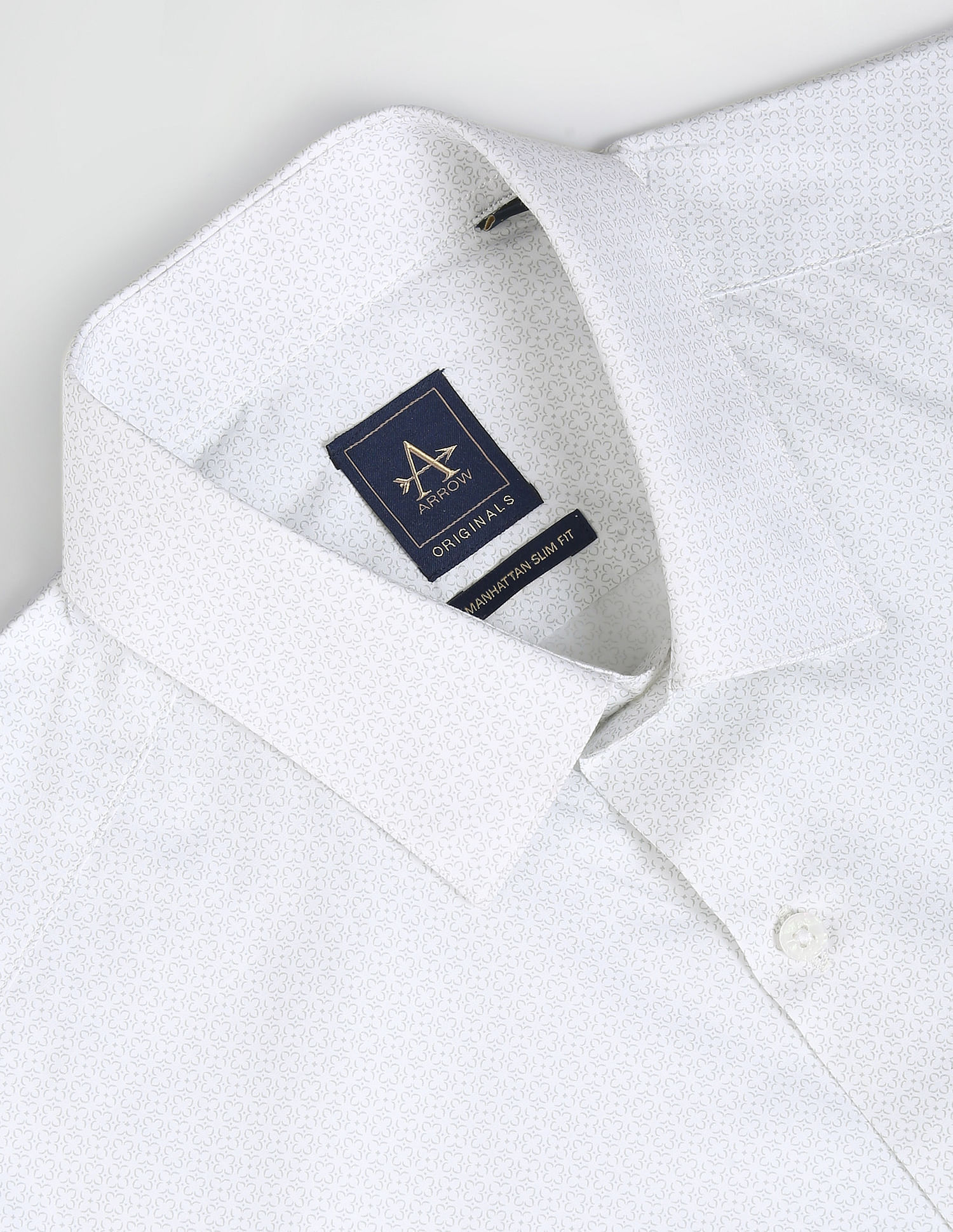 Arrow Manhattan Slim Fit Cotton Shirt