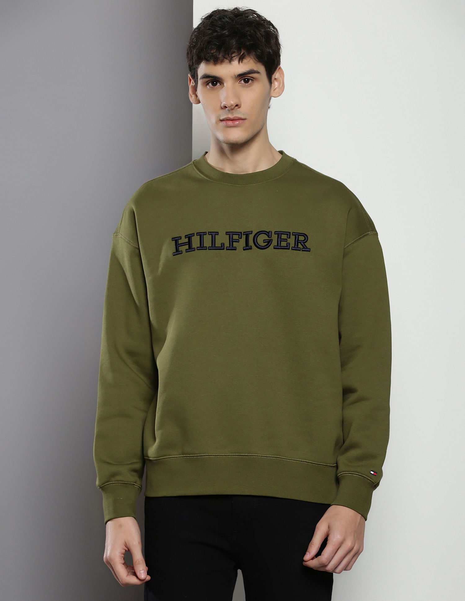 Tommy Hilfiger Crew Neck Embroidered Sweatshirt