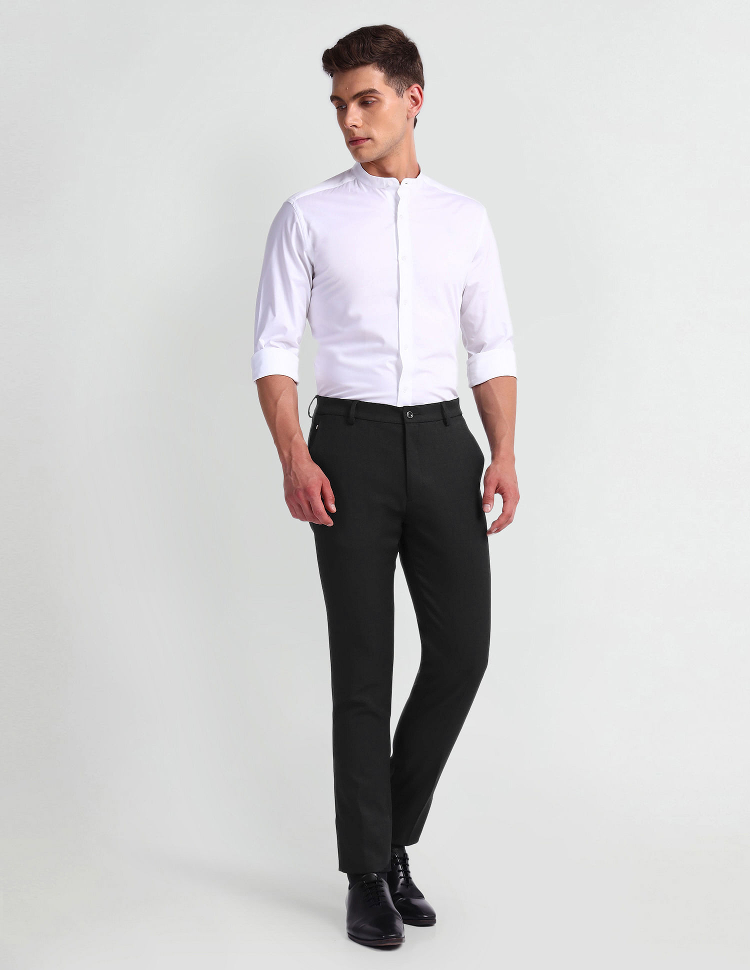 Arrow Newyork Smart Flex Super Slim Fit Trousers