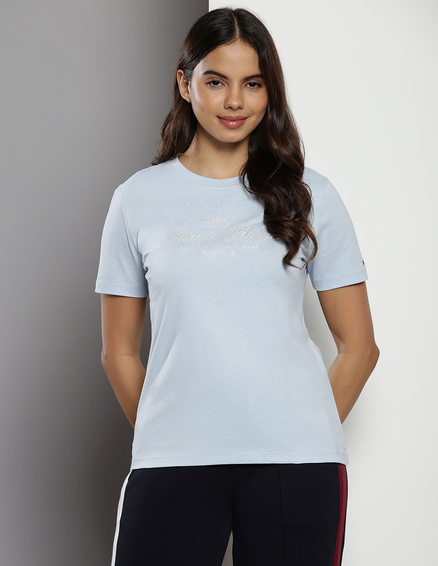 Tommy Hilfiger Script Logo Organic Cotton T-Shirt