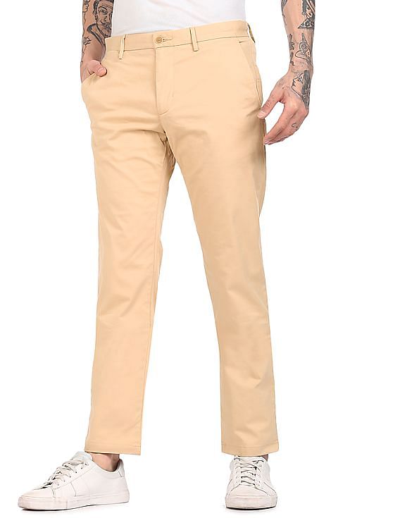 Tommy Hilfiger Men Beige Denton Regular Fit Solid Casual Trousers