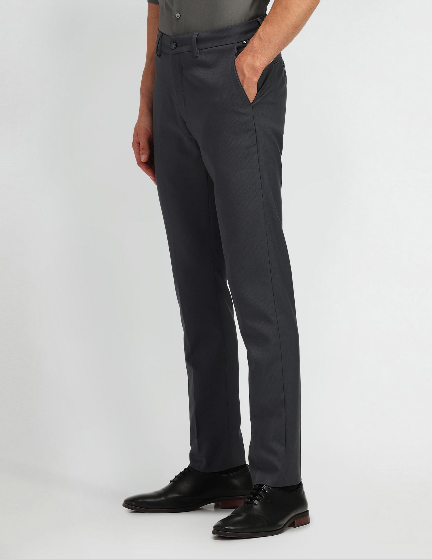 Arrow Newyork Slim Fit Mid Rise Trousers