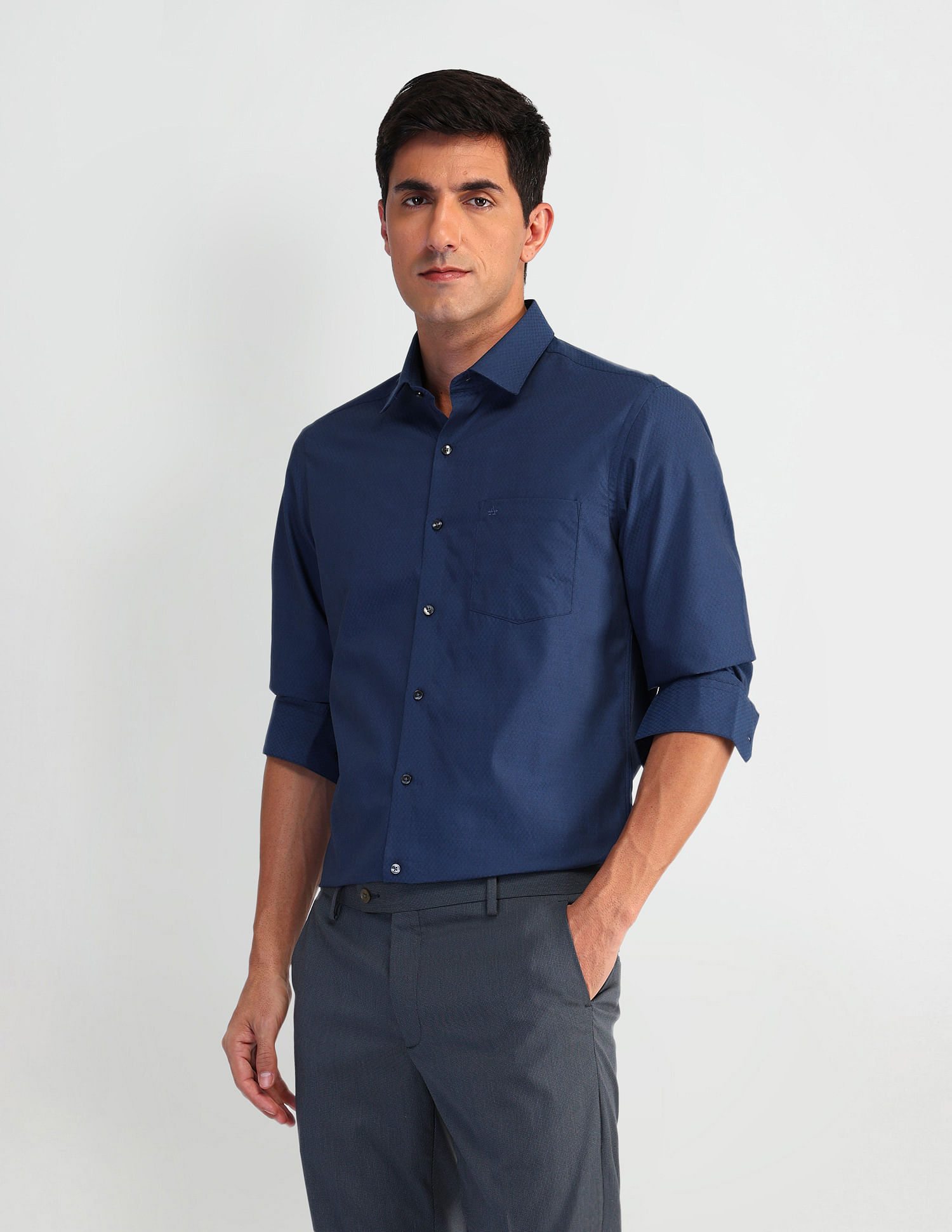 Arrow Manhattan Slim Fit Dobby Shirt