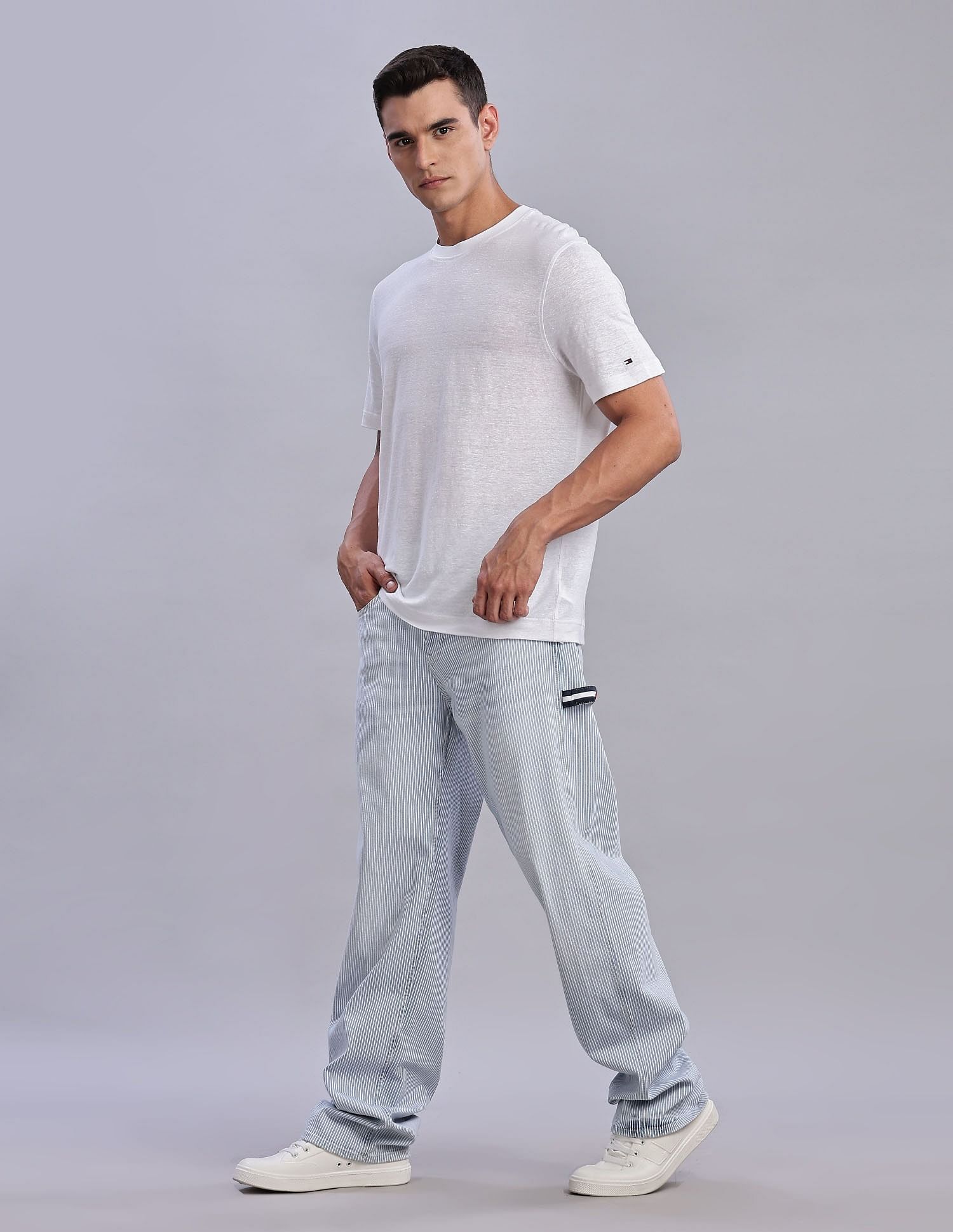 Tommy Hilfiger Mens White Printed T-Shirt