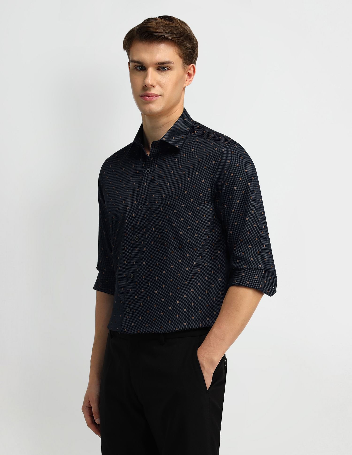 Arrow Manhattan Slim Cotton Shirt