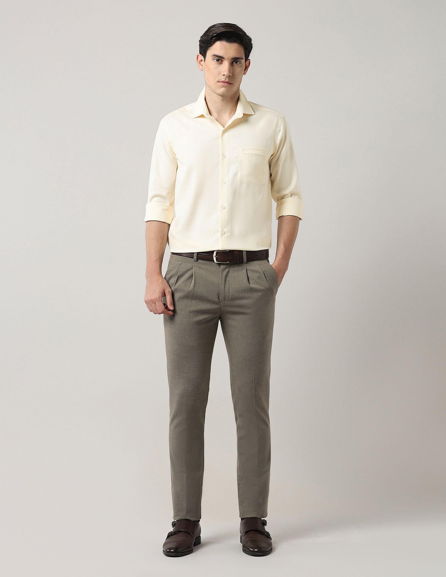 Arrow Textured Manhattan Slim Fit Autopress Shirt