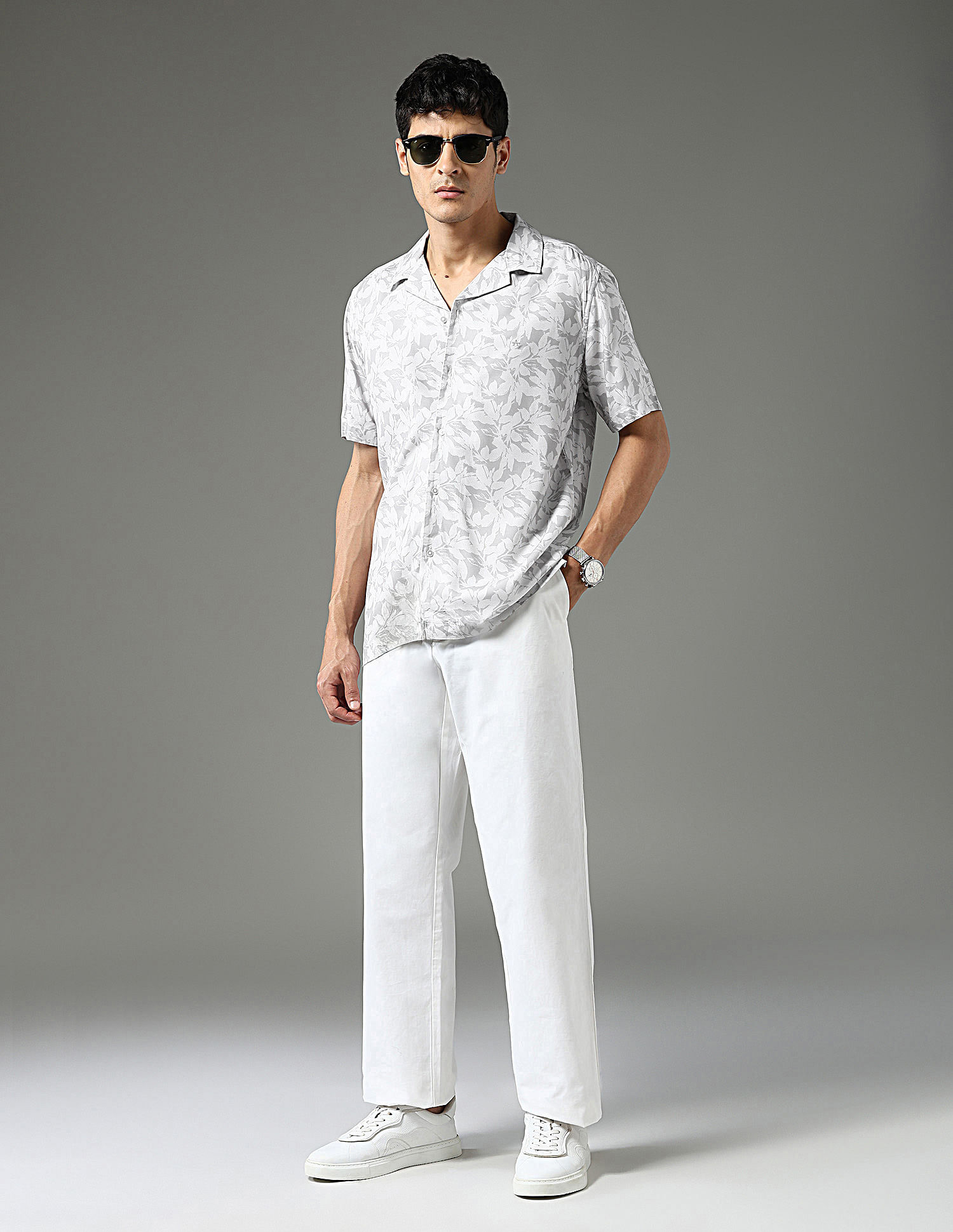 Arrow Newyork Slim Fit Floral Printed Night Is Young Shirt