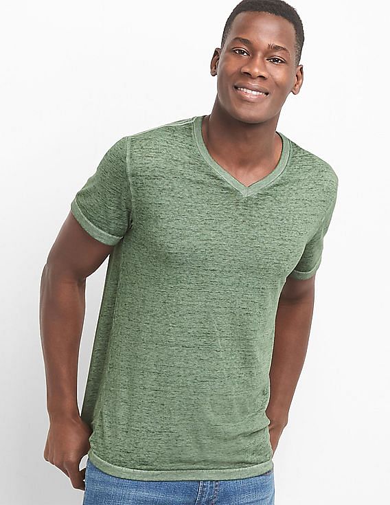 gap v neck tee