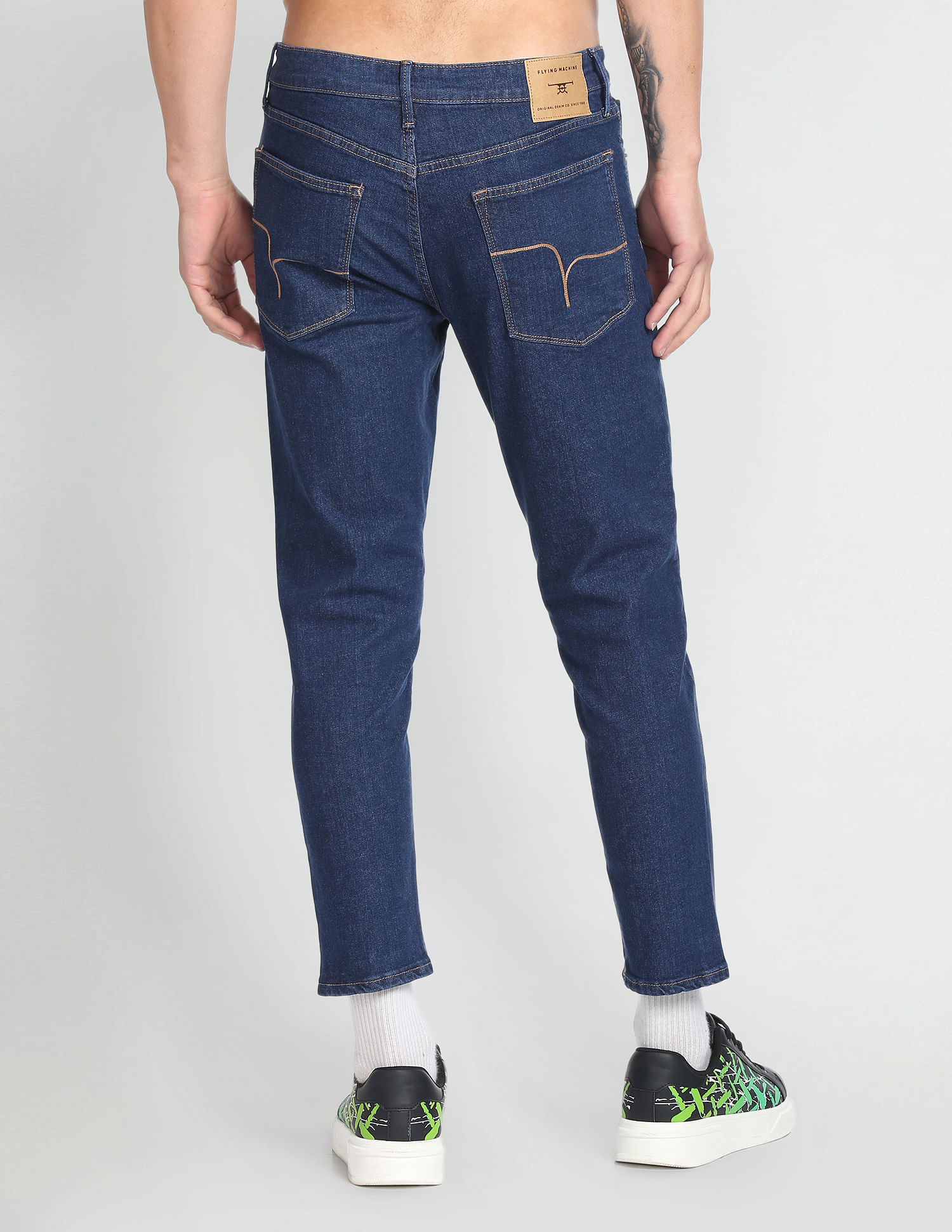 Flying Machine Mankle Relax Tapered Fit Rinsed Jeans