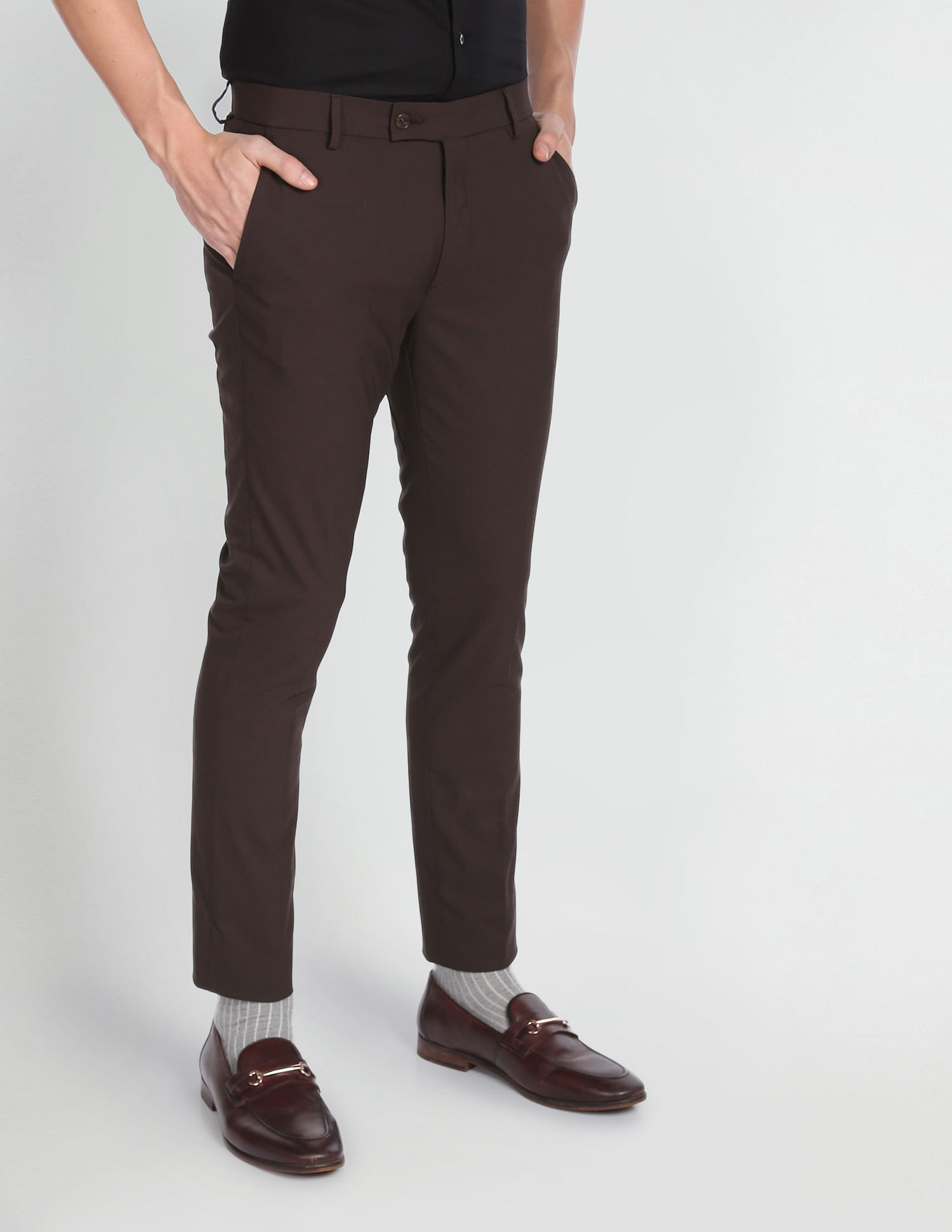 Men's Trousers - Buy Formal Trousers for Men, Casual Trouser, Trouser Pants  at SELECTED HOMME