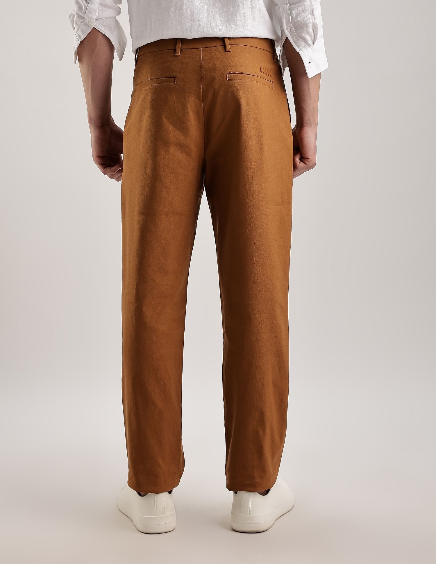 Calvin Klein Jeans Tapered-Fit Solid Mid Rise Trouser